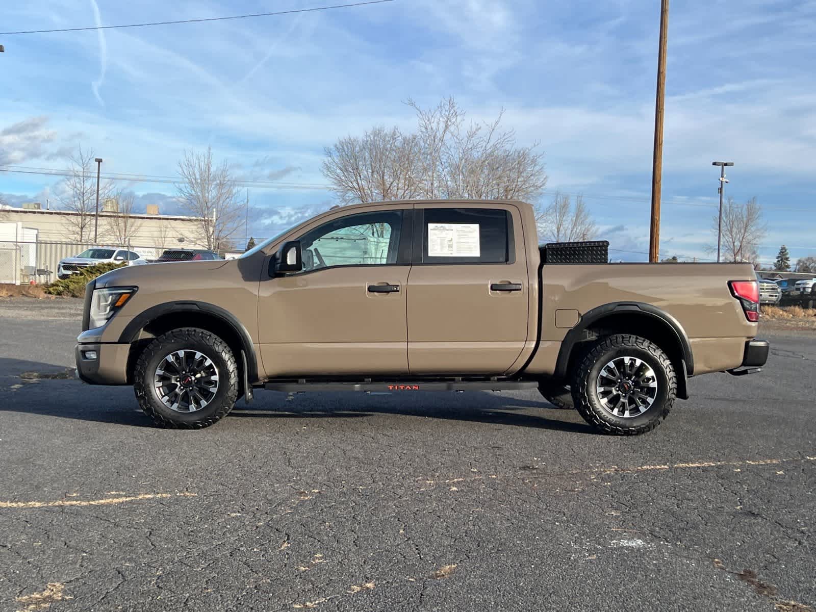 Thumbnail: 2021 Nissan Titan - 5