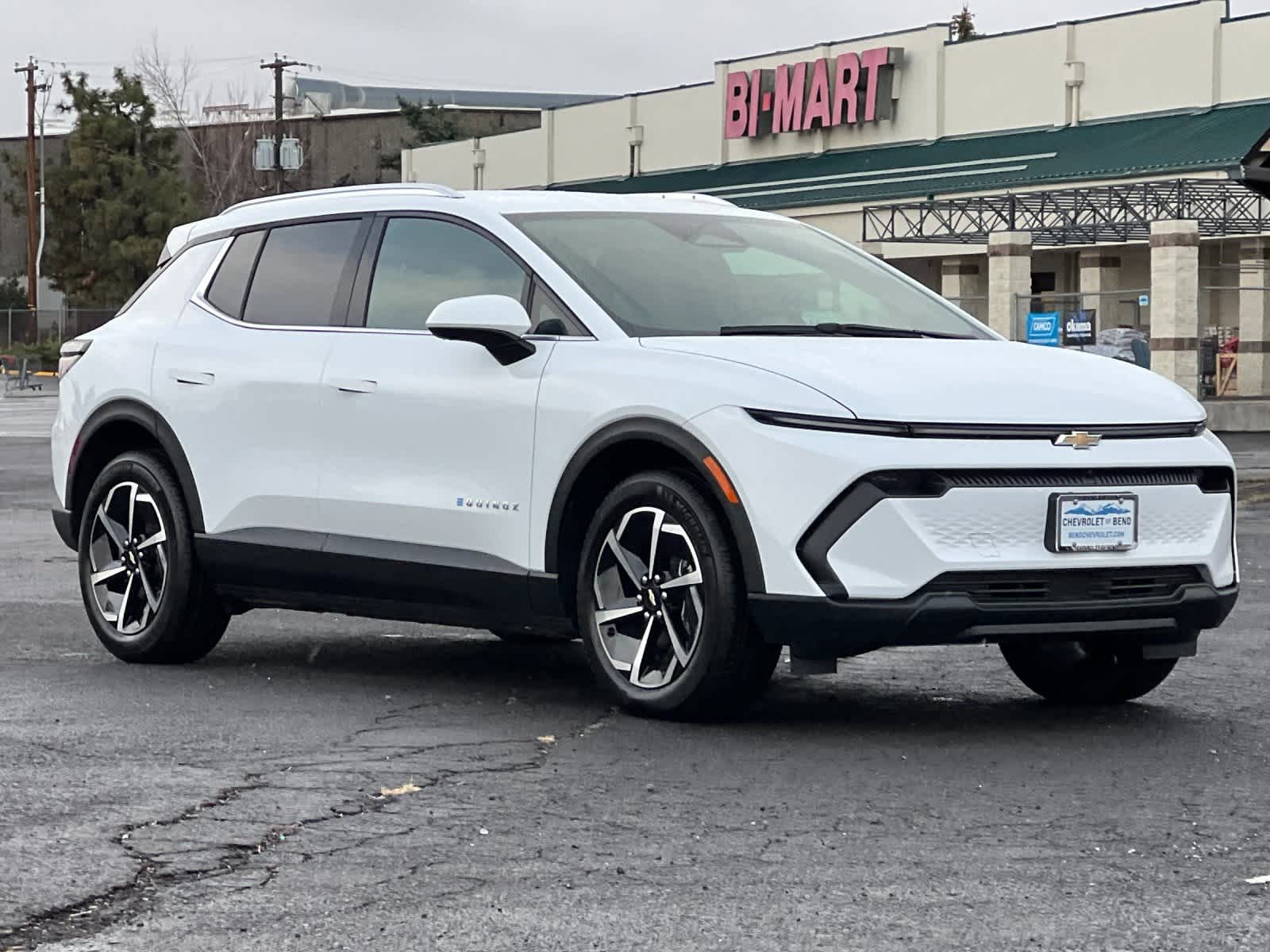 Thumbnail: 2026 Chevrolet Equinox - 9