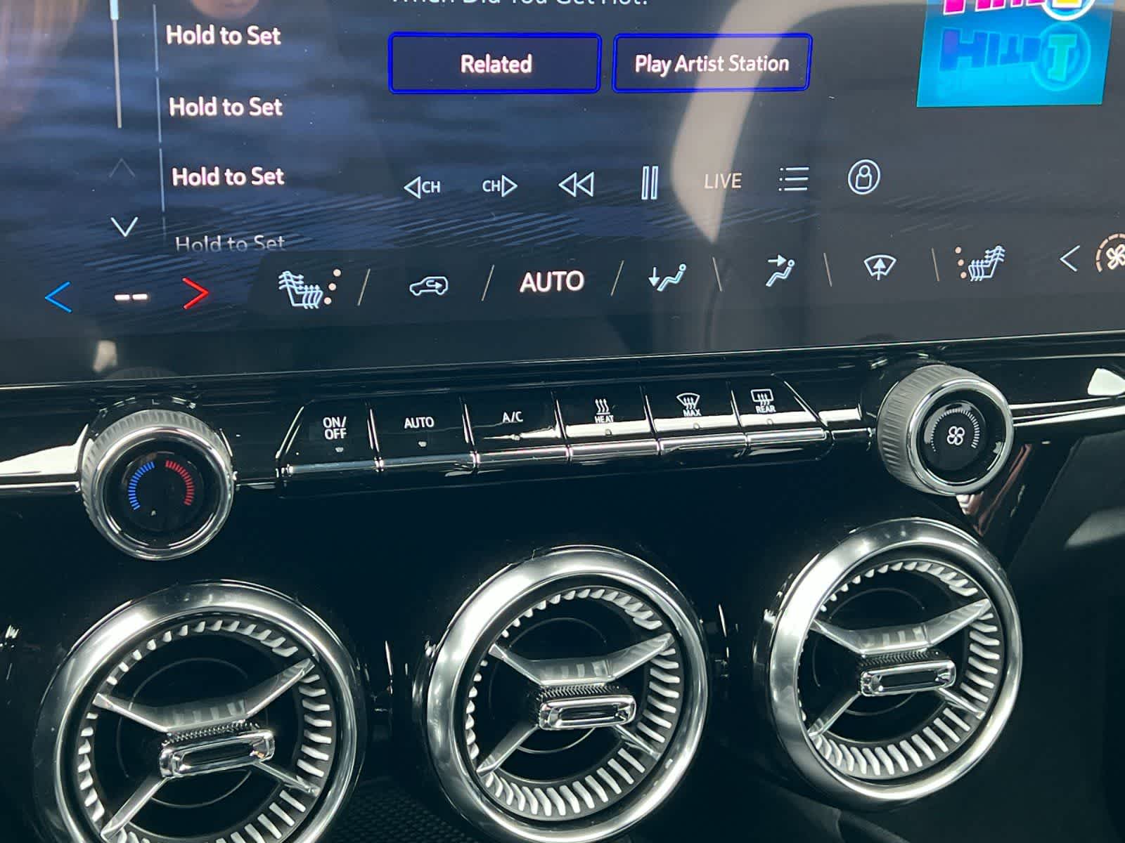 Thumbnail: 2026 Chevrolet Blazer EV - 21