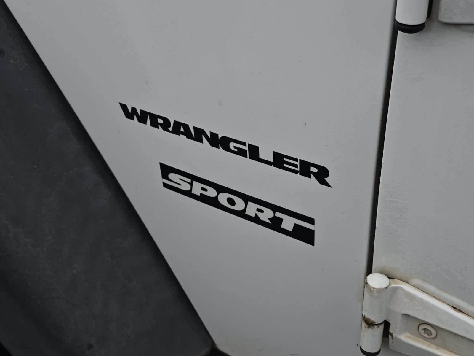 Thumbnail: 2013 Jeep Wrangler - 8