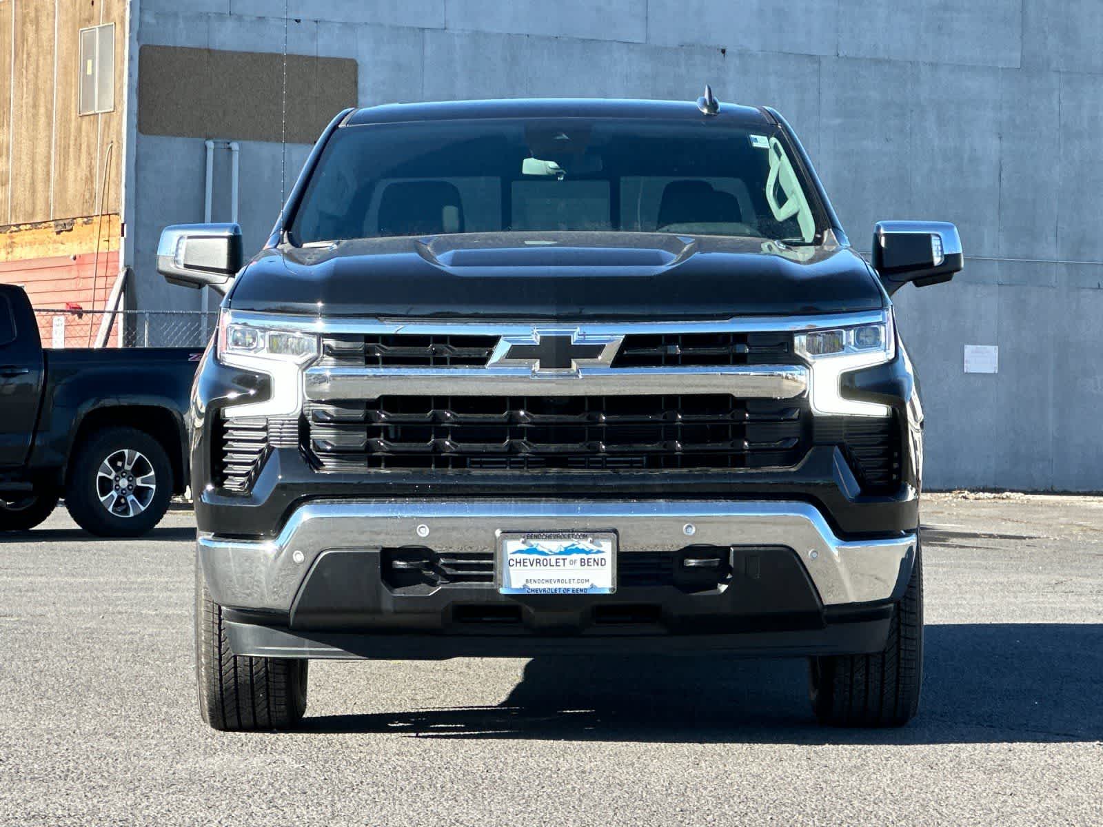 Thumbnail: 2026 Chevrolet Silverado 1500 - 10