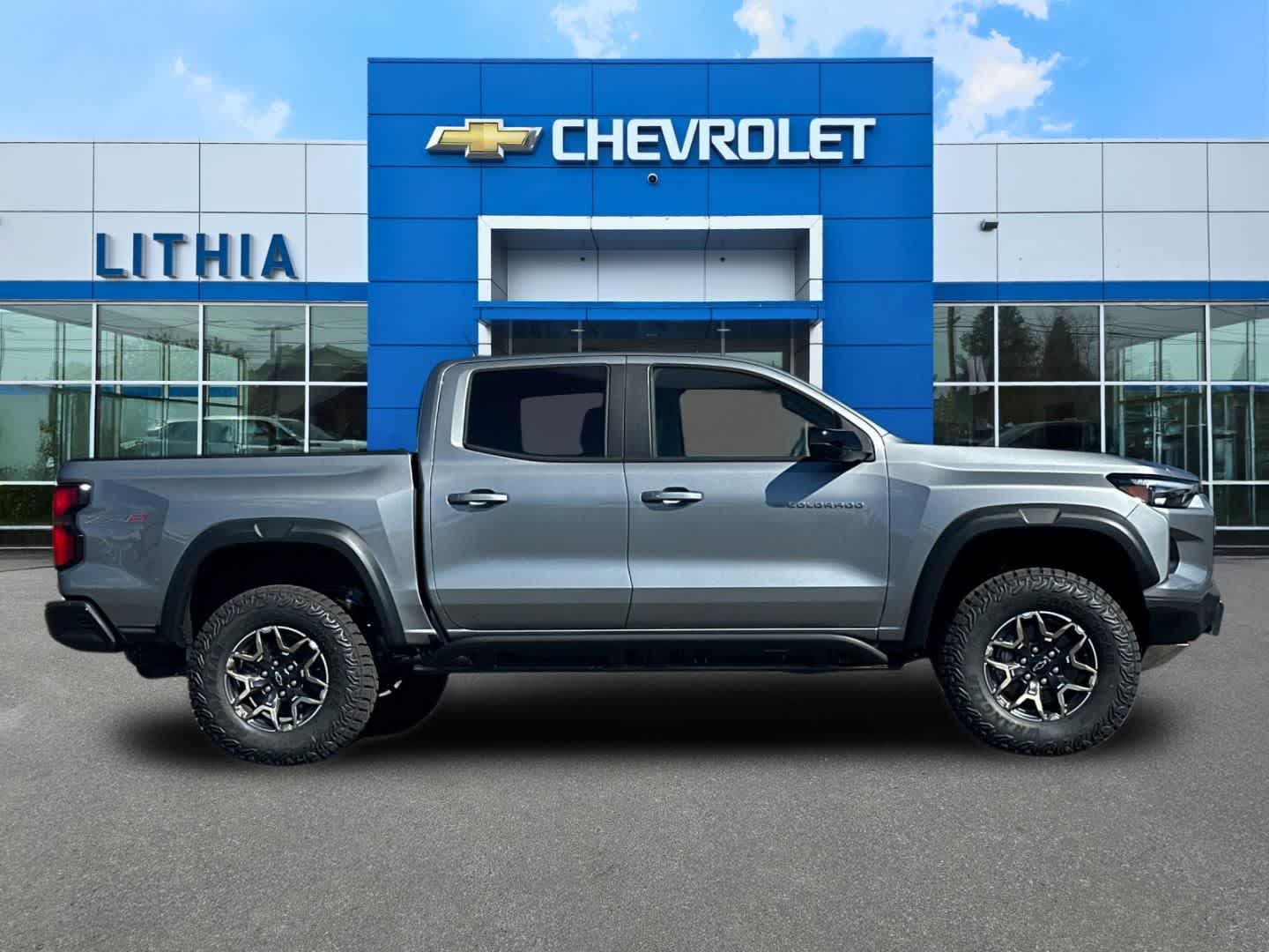 Thumbnail: 2026 Chevrolet Colorado - 8