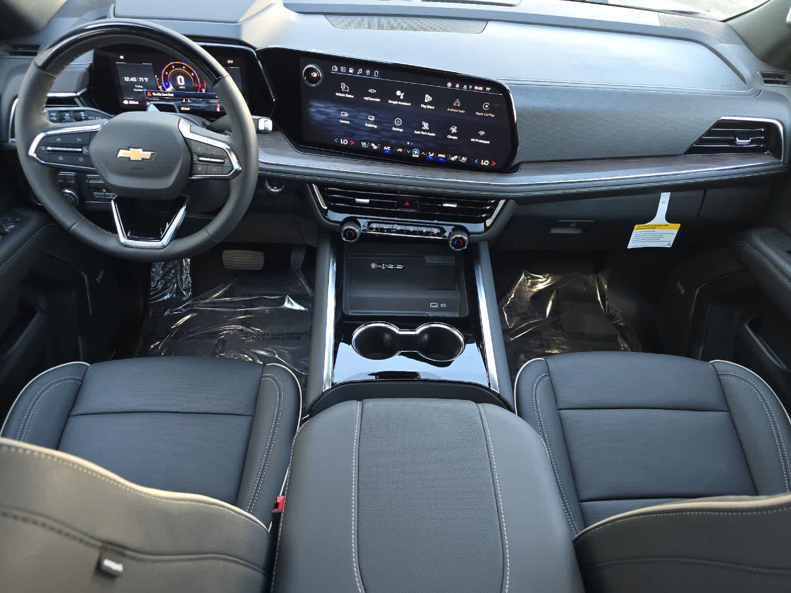 Thumbnail: 2026 Chevrolet Tahoe - 3