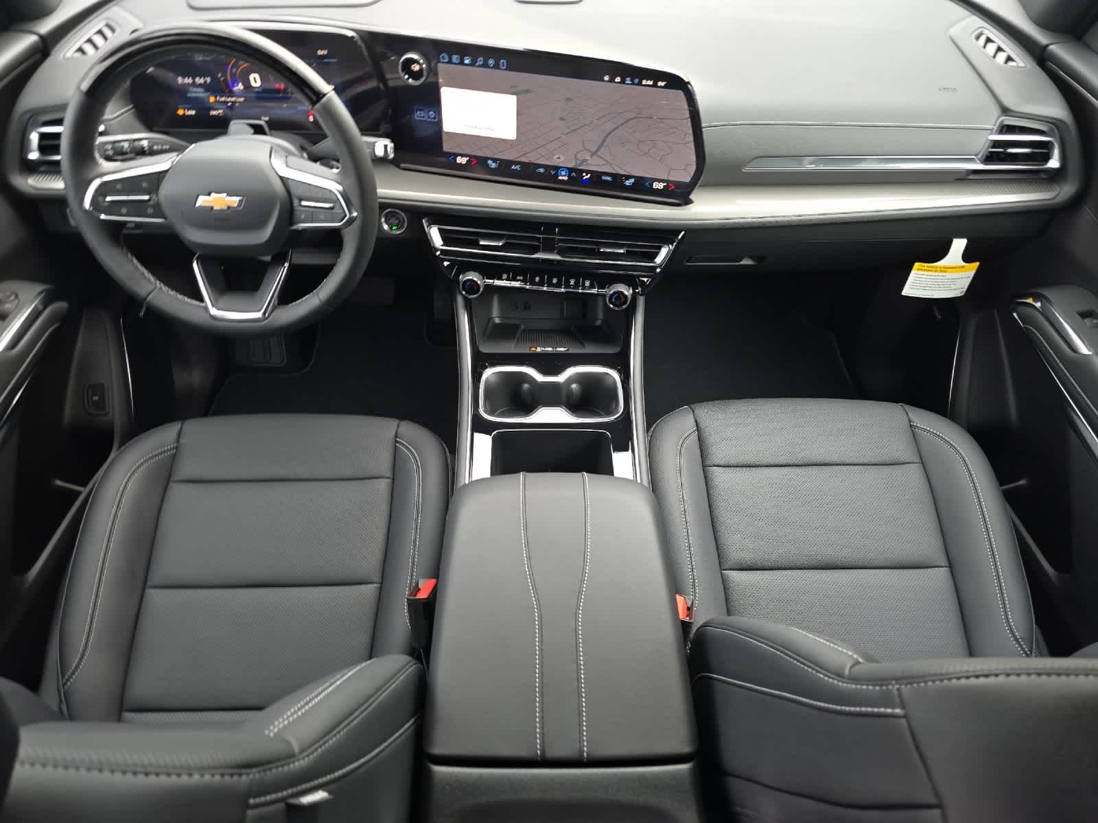 Thumbnail: 2026 Chevrolet Traverse - 3