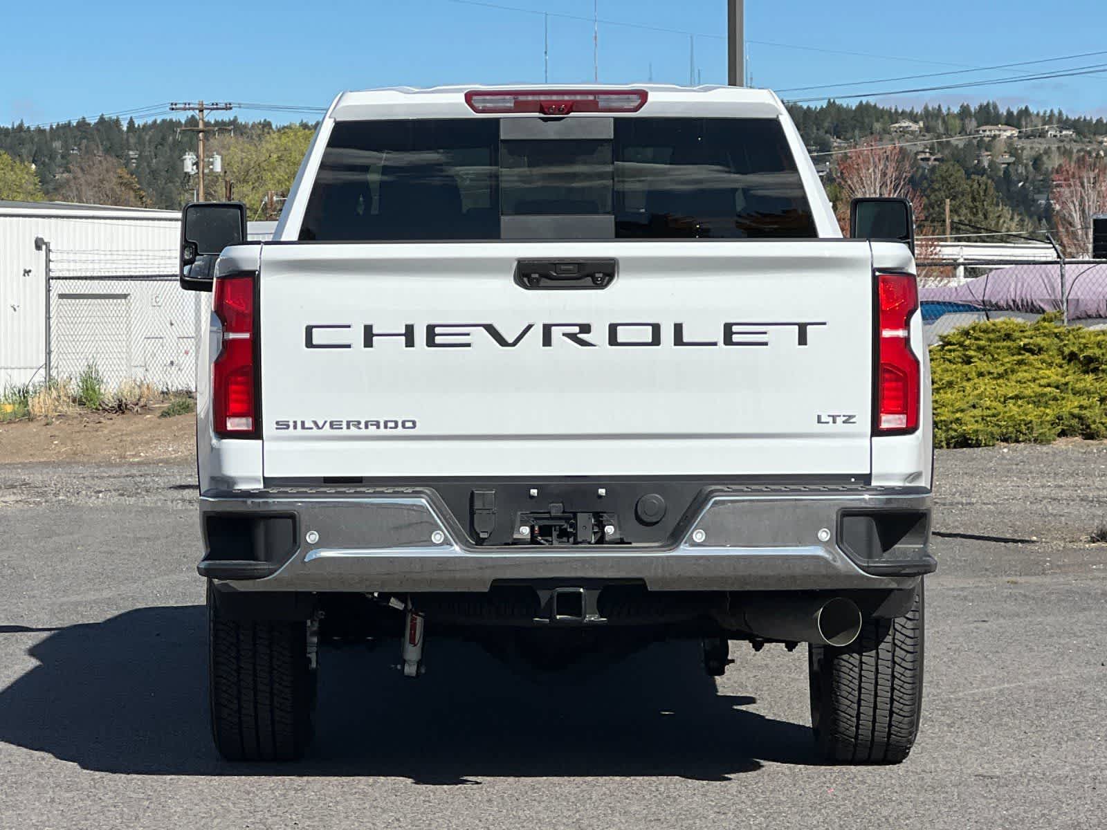 Thumbnail: 2026 Chevrolet Silverado 2500 - 6