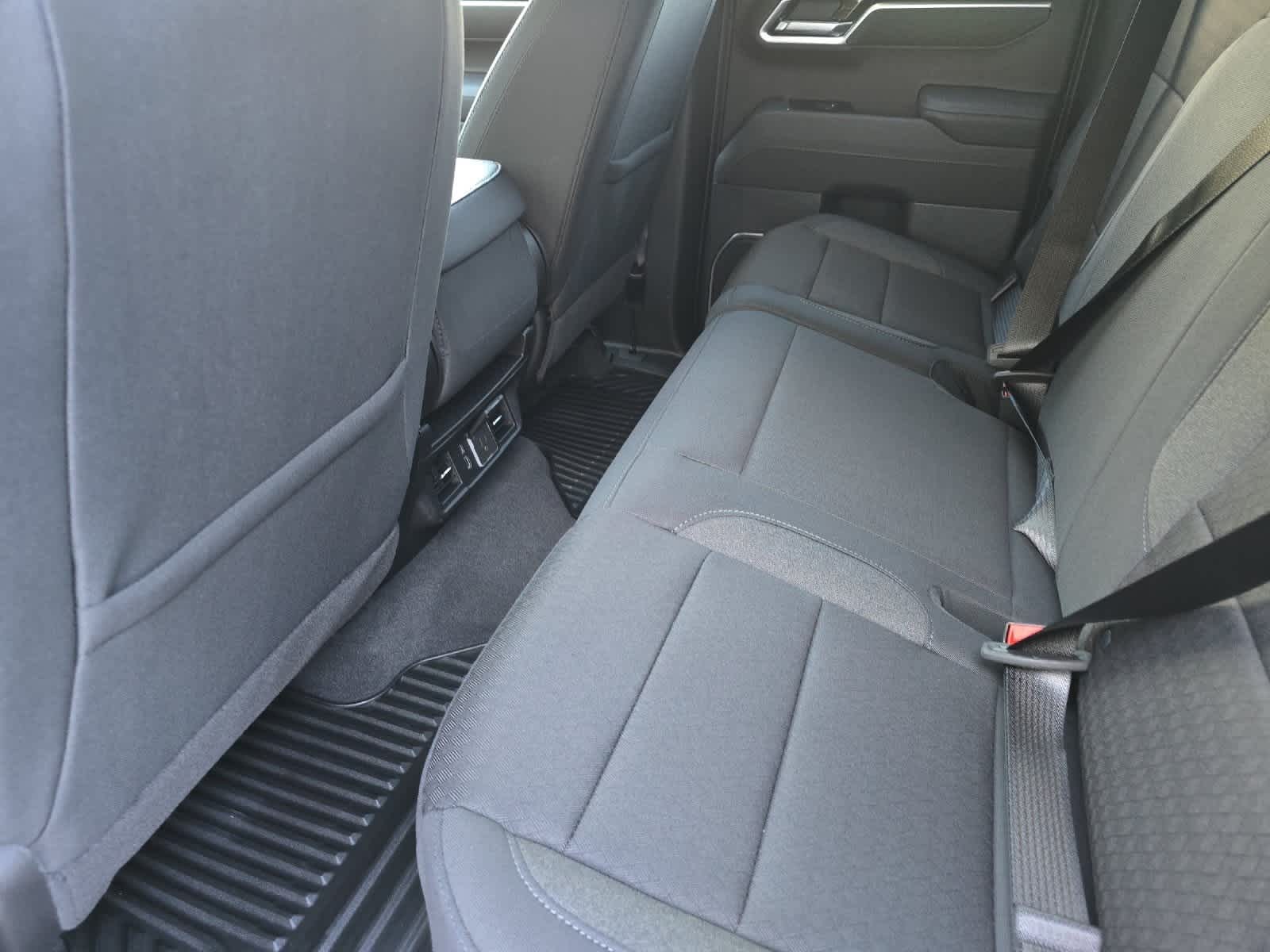 Thumbnail: 2026 Chevrolet Silverado 1500 - 4