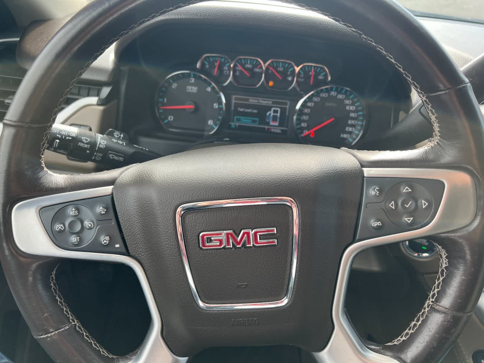 Thumbnail: 2020 GMC Yukon XL - 25