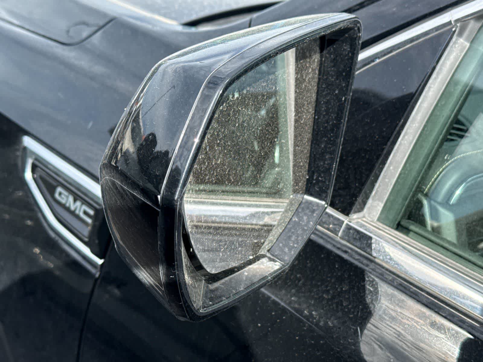 Thumbnail: 2023 GMC Yukon XL - 8