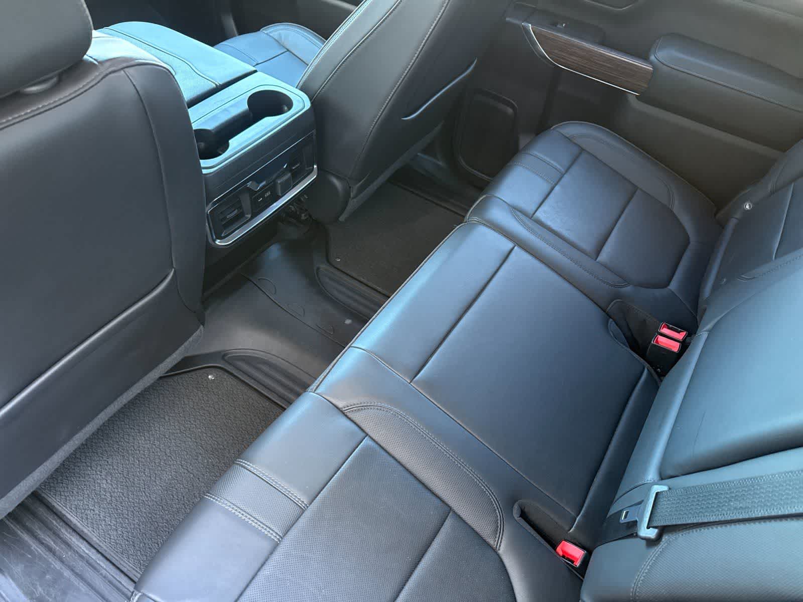 Thumbnail: 2022 Chevrolet Silverado 2500 - 4