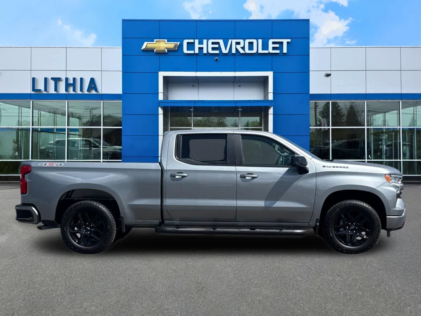 Thumbnail: 2026 Chevrolet Silverado 1500 - 8