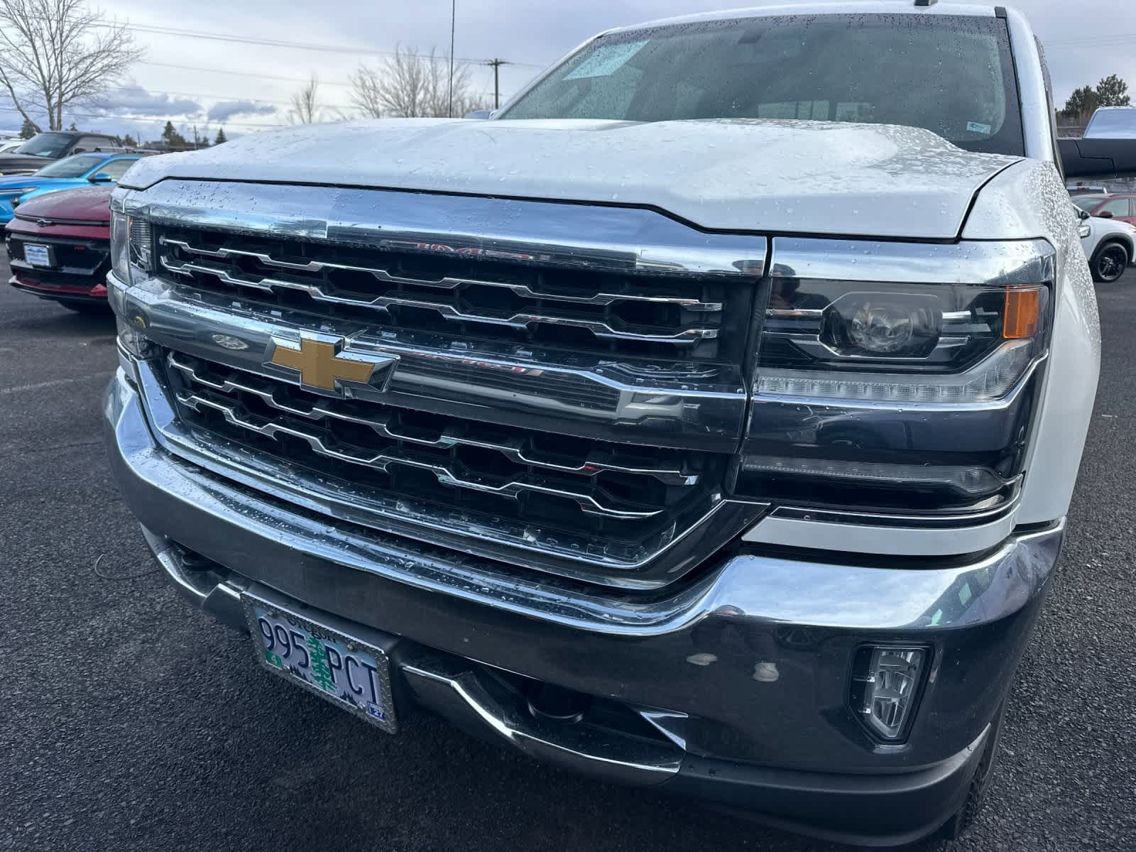 Thumbnail: 2017 Chevrolet Silverado 1500 - 6