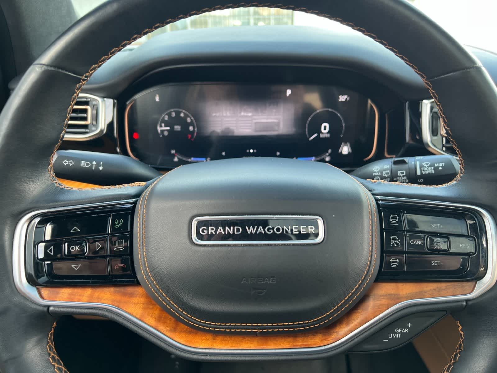 Thumbnail: 2022 Jeep Grand Wagoneer - 26