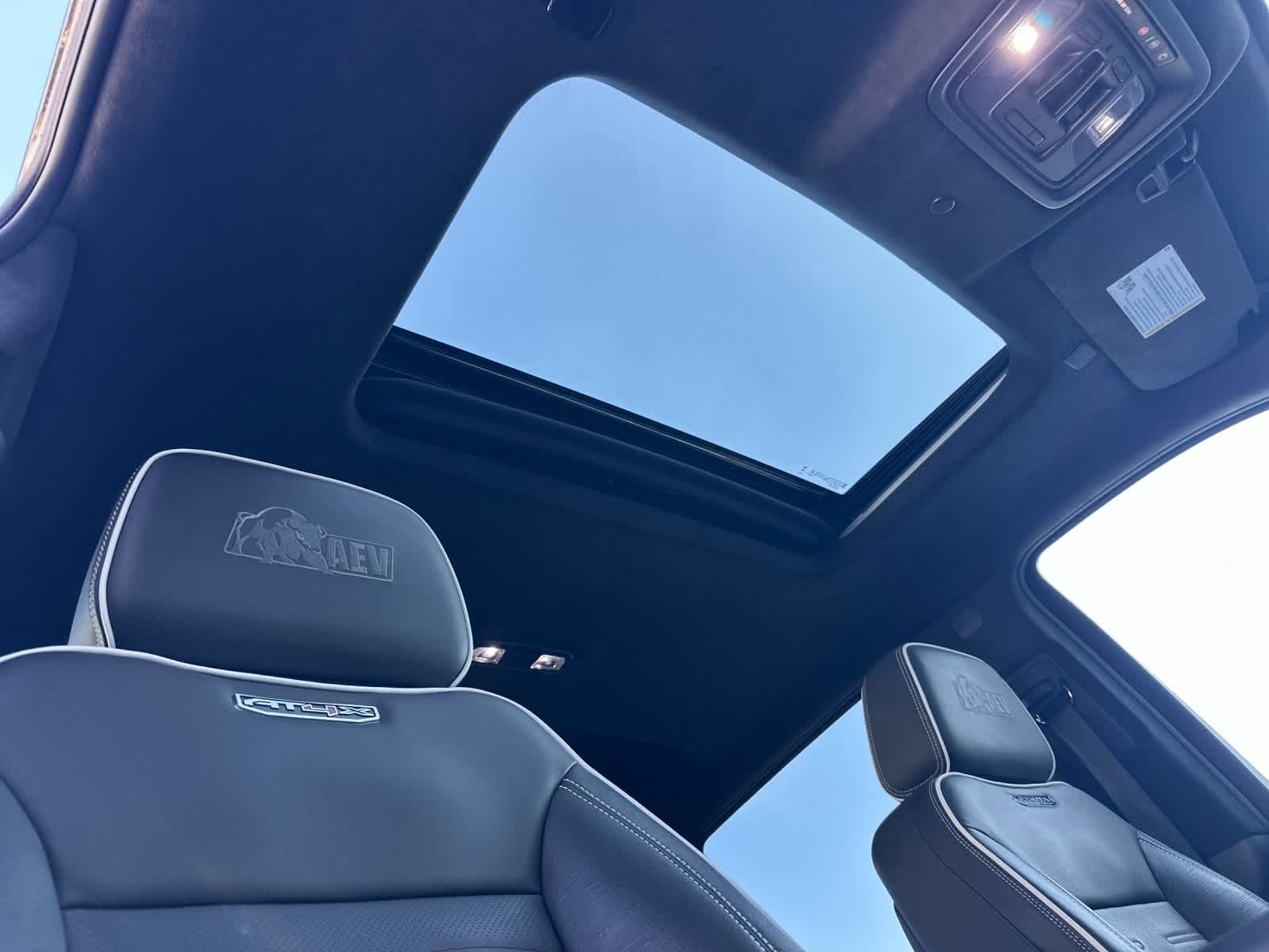 Thumbnail: 2024 GMC Sierra 1500 - 16