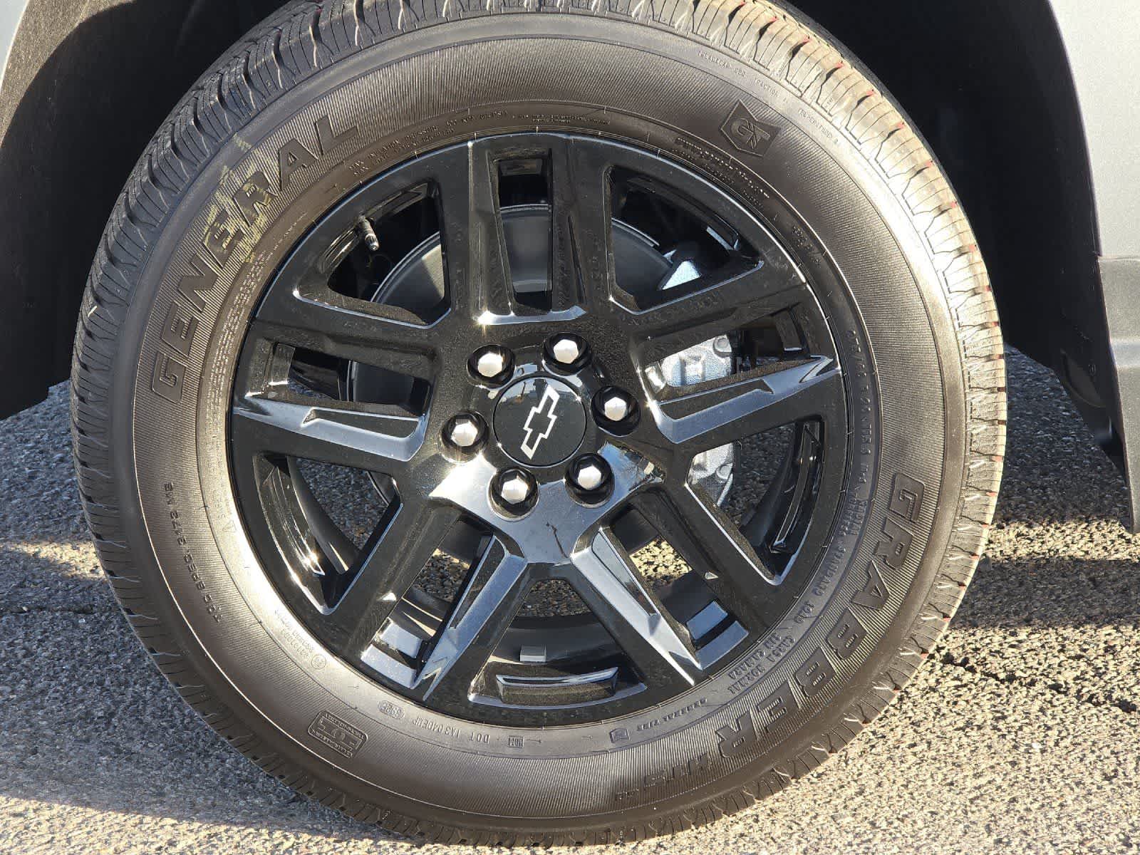 Thumbnail: 2026 Chevrolet Silverado 1500 - 24