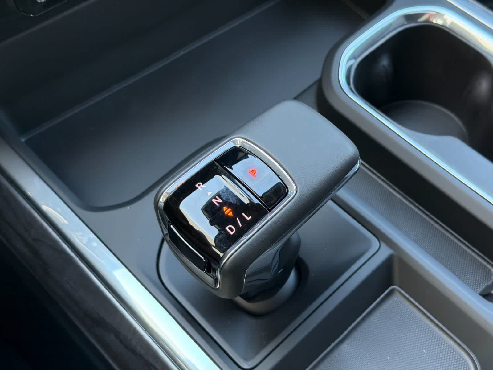 Thumbnail: 2026 Chevrolet Silverado 1500 - 21