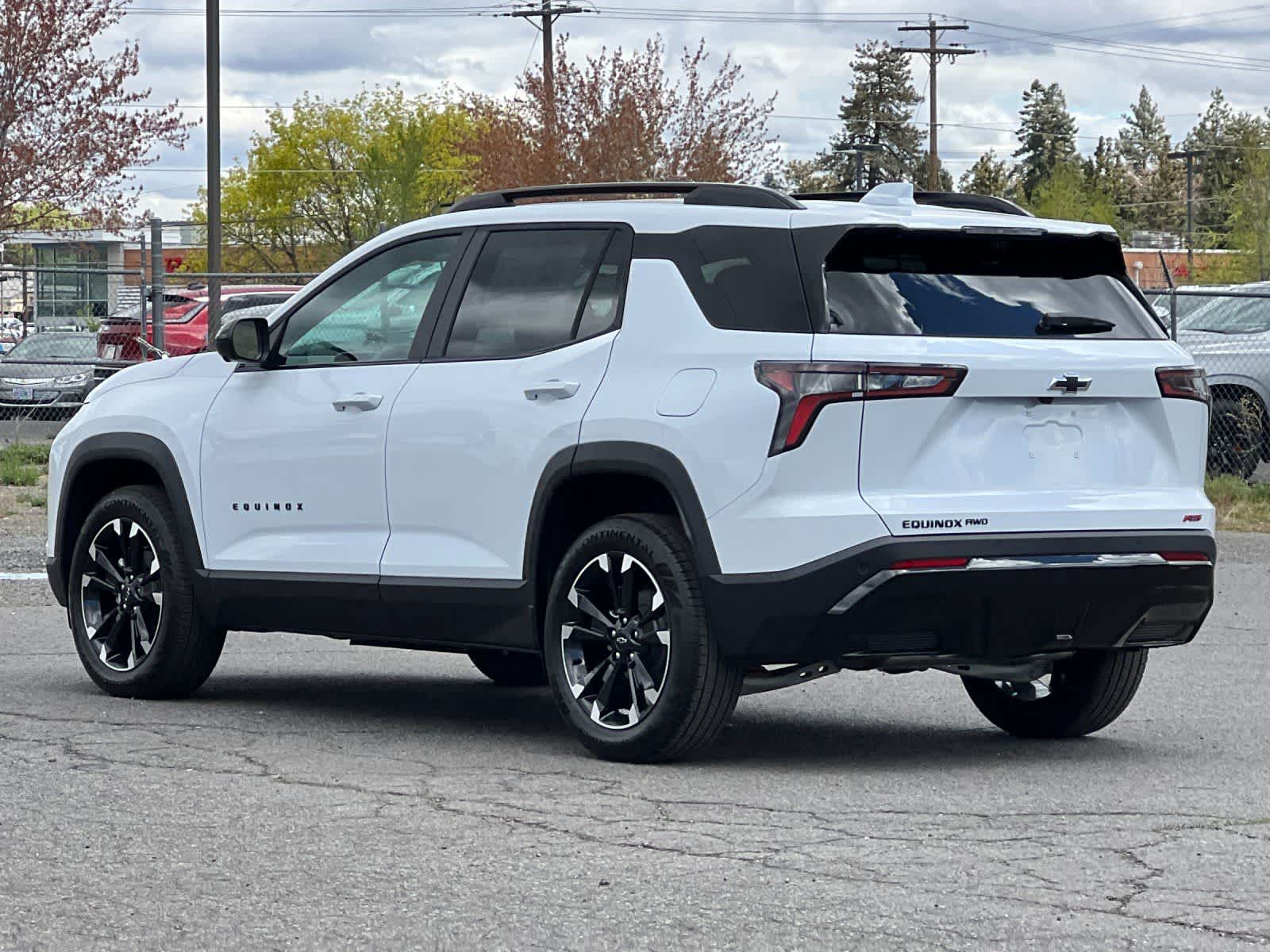 Thumbnail: 2026 Chevrolet Equinox - 6