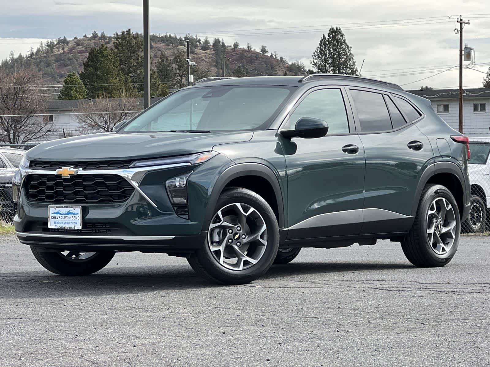 Thumbnail: 2026 Chevrolet Trax - 1