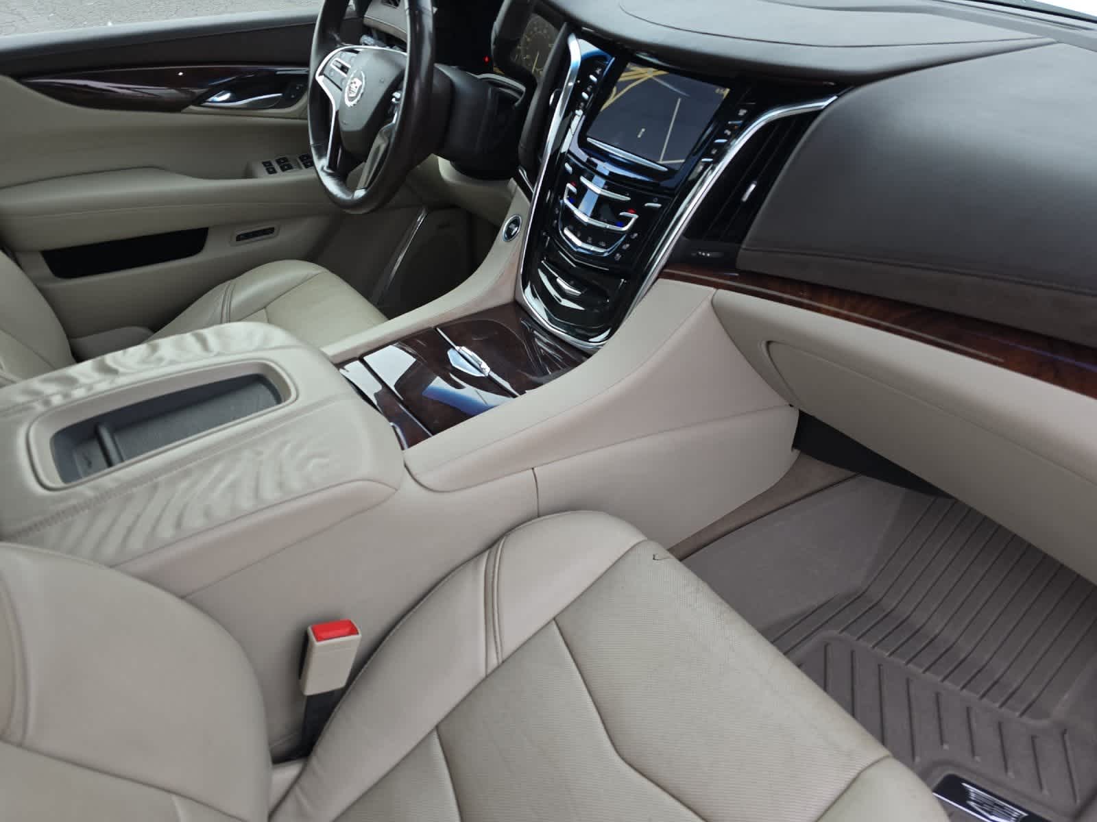 Thumbnail: 2015 Cadillac Escalade - 18