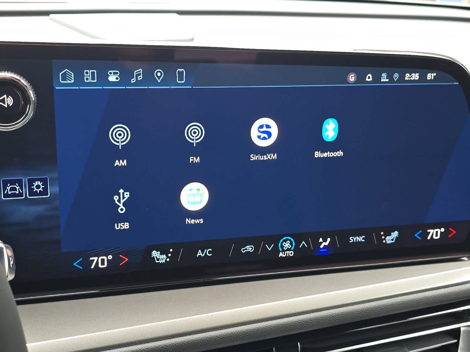 Thumbnail: 2026 Chevrolet Traverse - 19