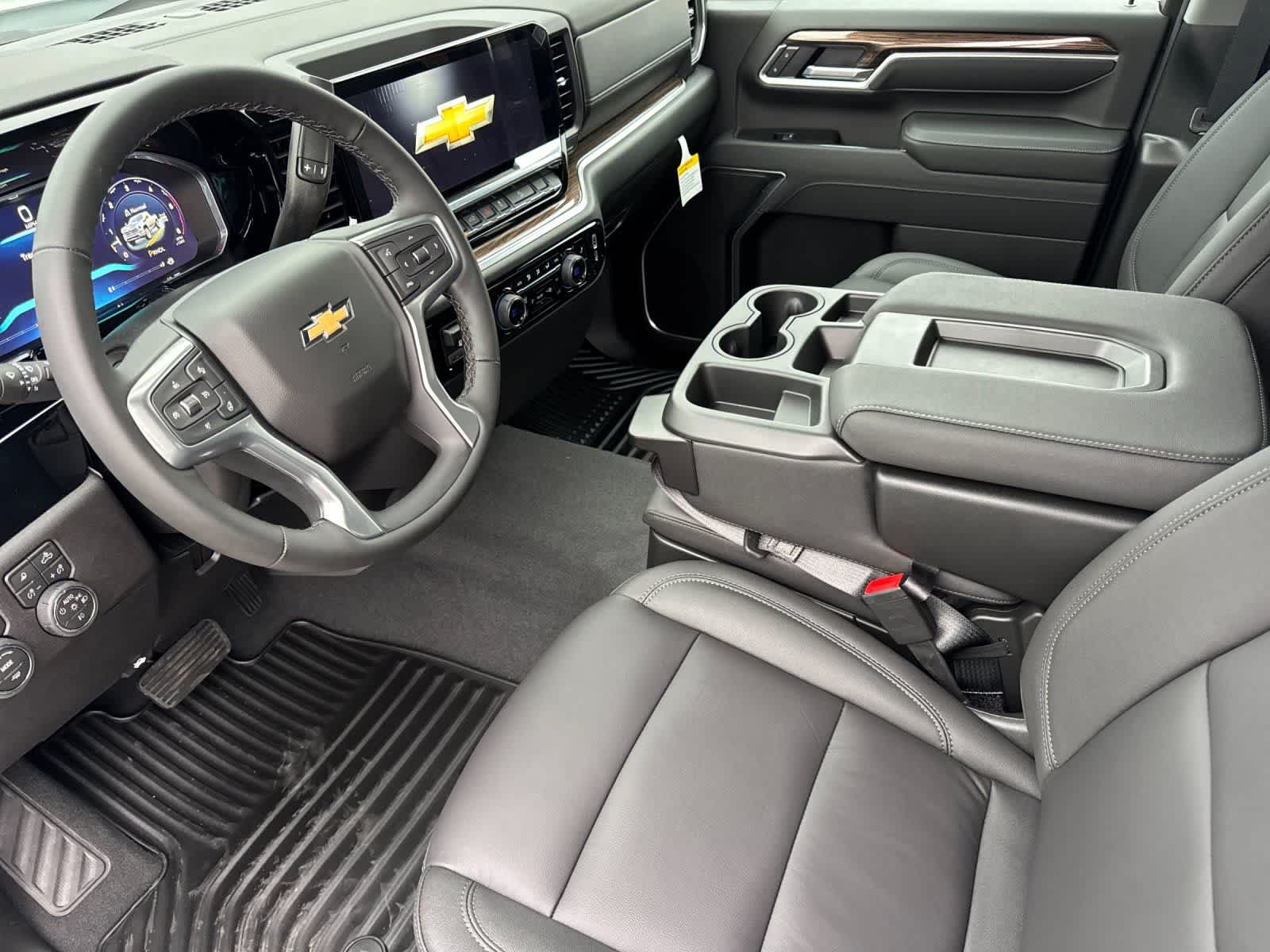 Thumbnail: 2026 Chevrolet Silverado 2500 - 11