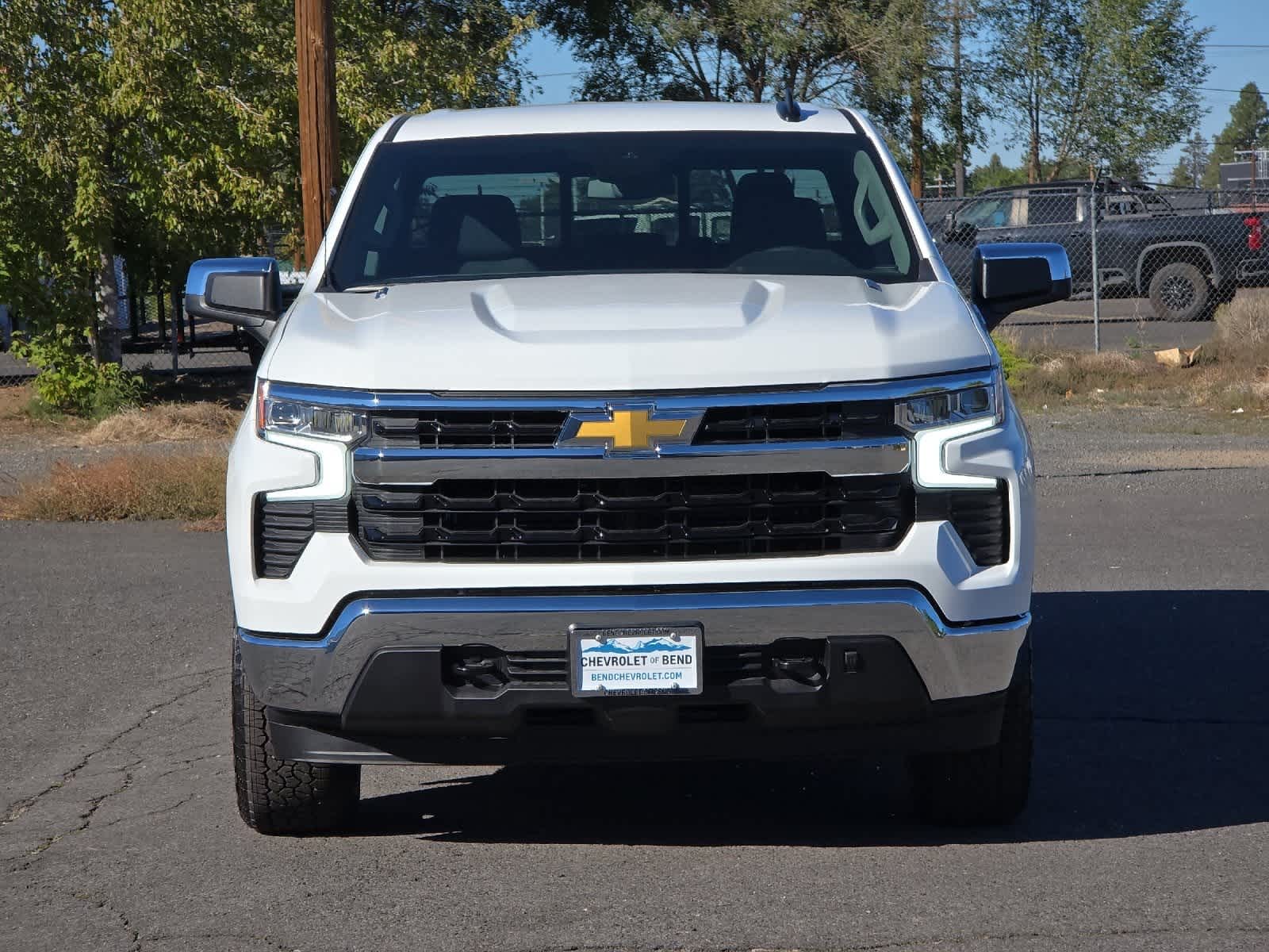 Thumbnail: 2026 Chevrolet Silverado 1500 - 10