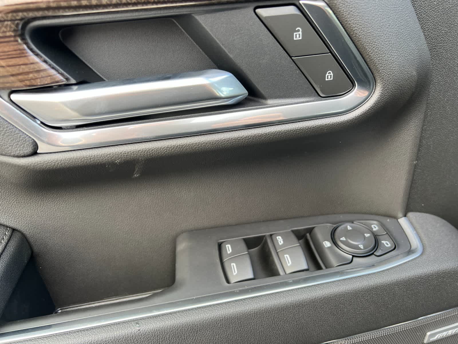 Thumbnail: 2026 Chevrolet Silverado 1500 - 12