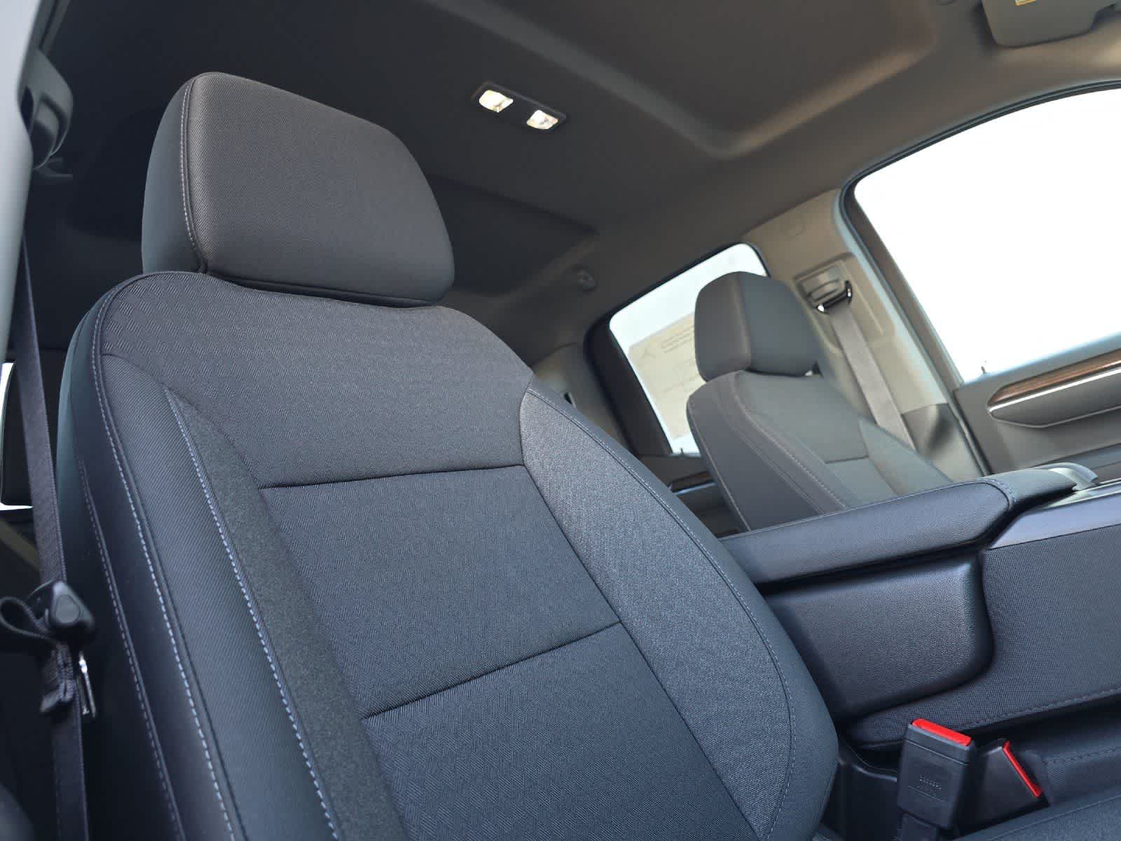 Thumbnail: 2026 Chevrolet Silverado 1500 - 16