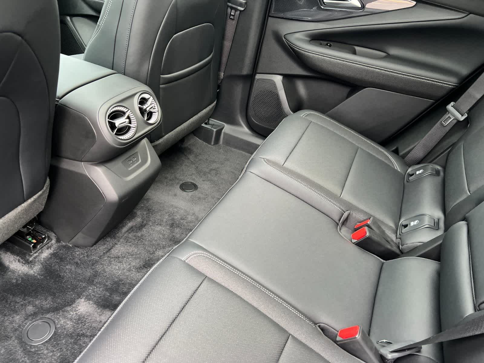 Thumbnail: 2026 Chevrolet Blazer EV - 4