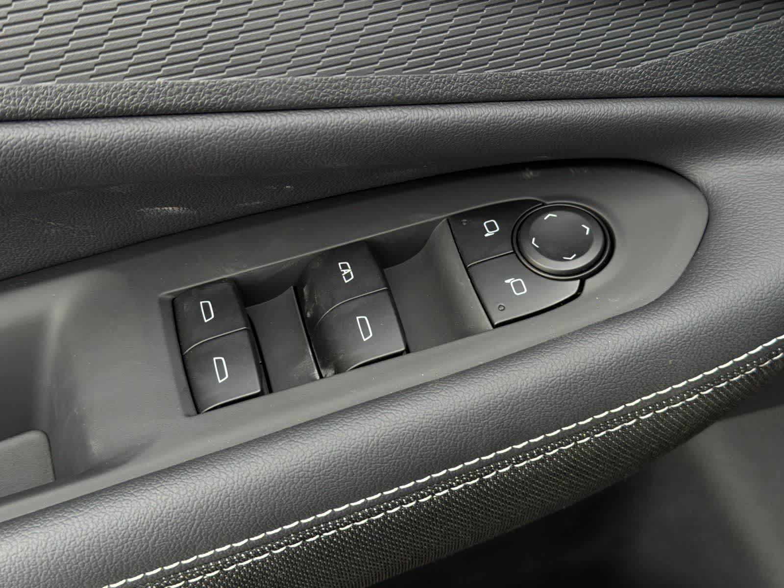 Thumbnail: 2026 Chevrolet Blazer EV - 13