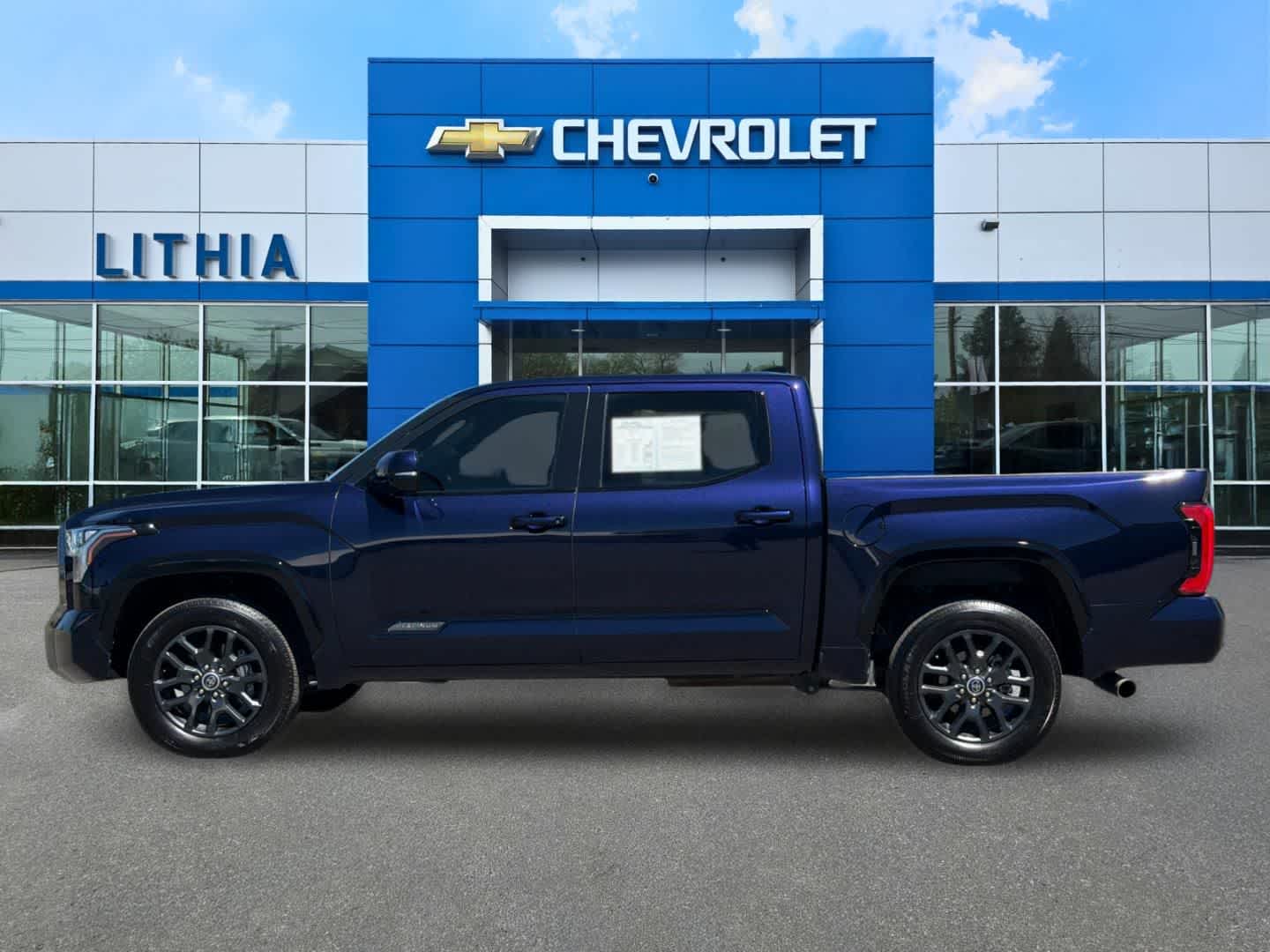 Thumbnail: 2023 Toyota Tundra - 5