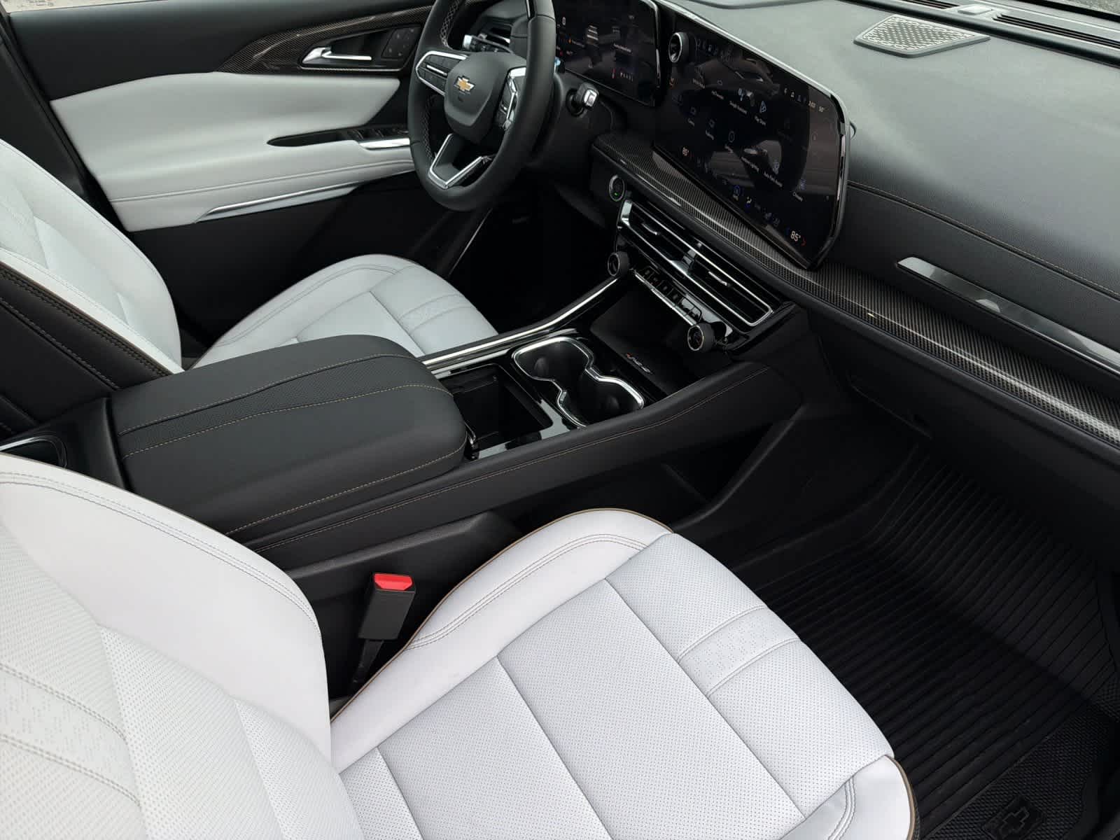 Thumbnail: 2026 Chevrolet Traverse - 17