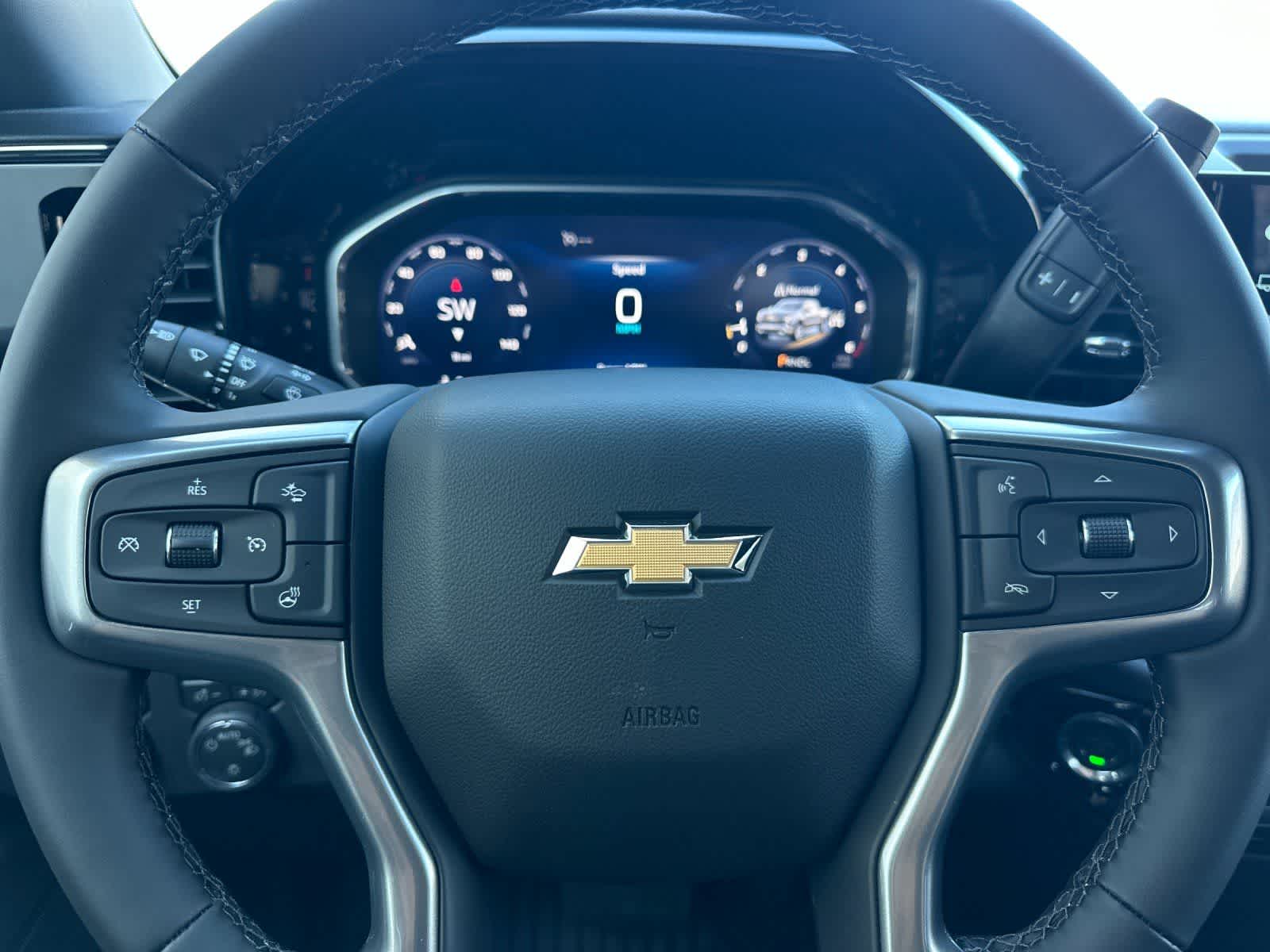 Thumbnail: 2026 Chevrolet Silverado 1500 - 23
