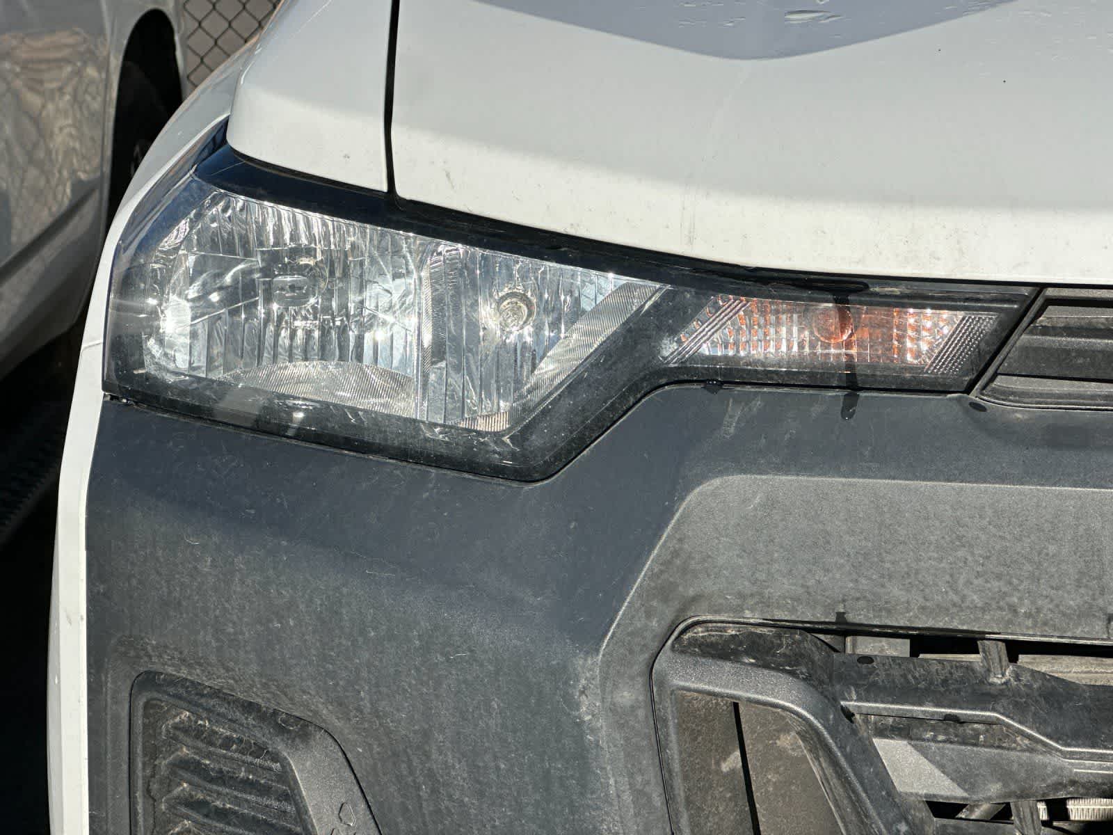 Thumbnail: 2023 Chevrolet Colorado - 8