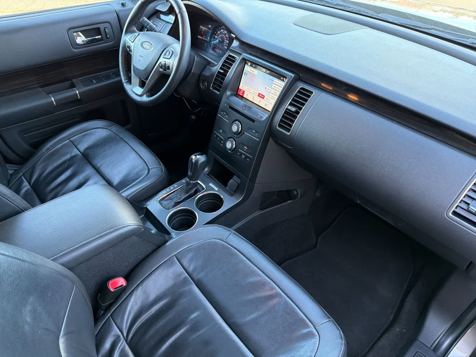 Thumbnail: 2019 Ford Flex - 17