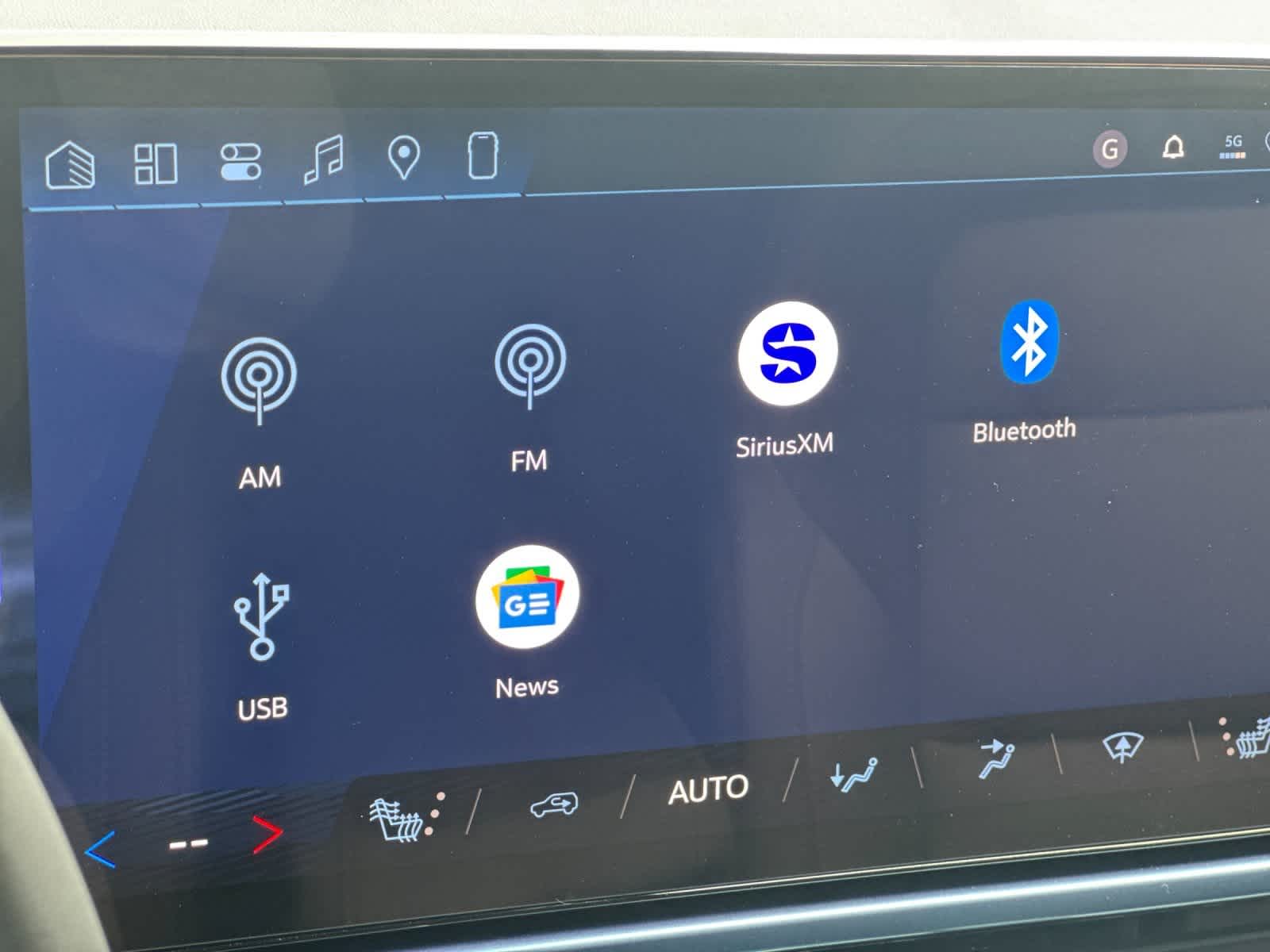 Thumbnail: 2026 Chevrolet Equinox - 18