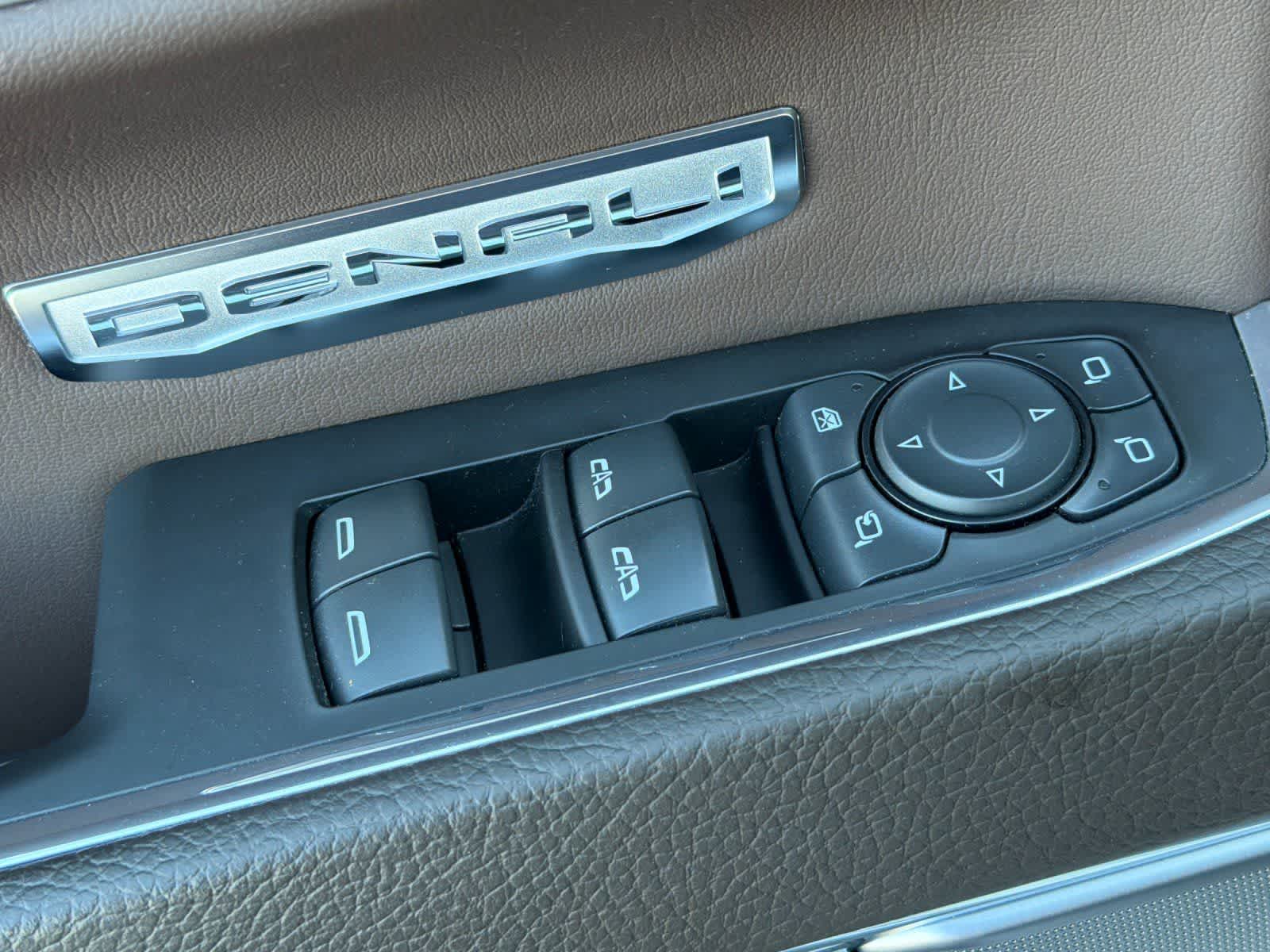 Thumbnail: 2023 GMC Sierra 1500 - 13