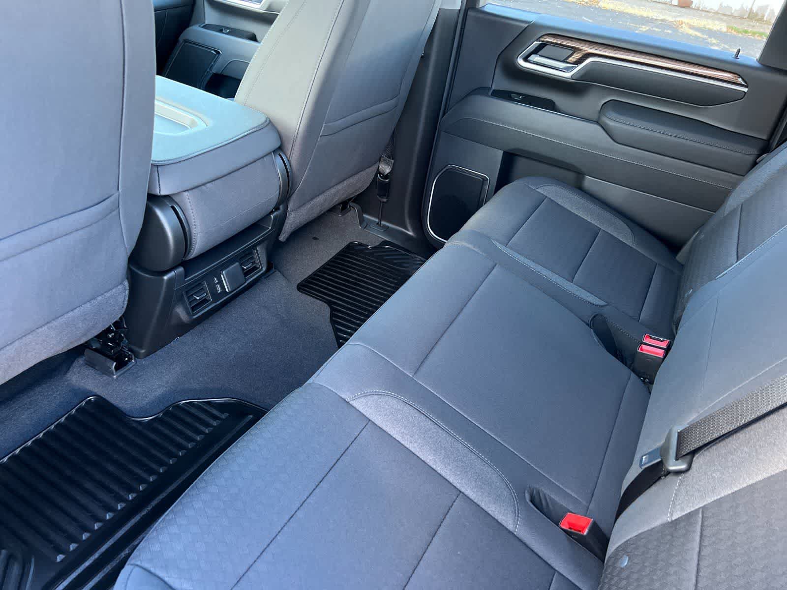 Thumbnail: 2026 Chevrolet Silverado 3500 - 4