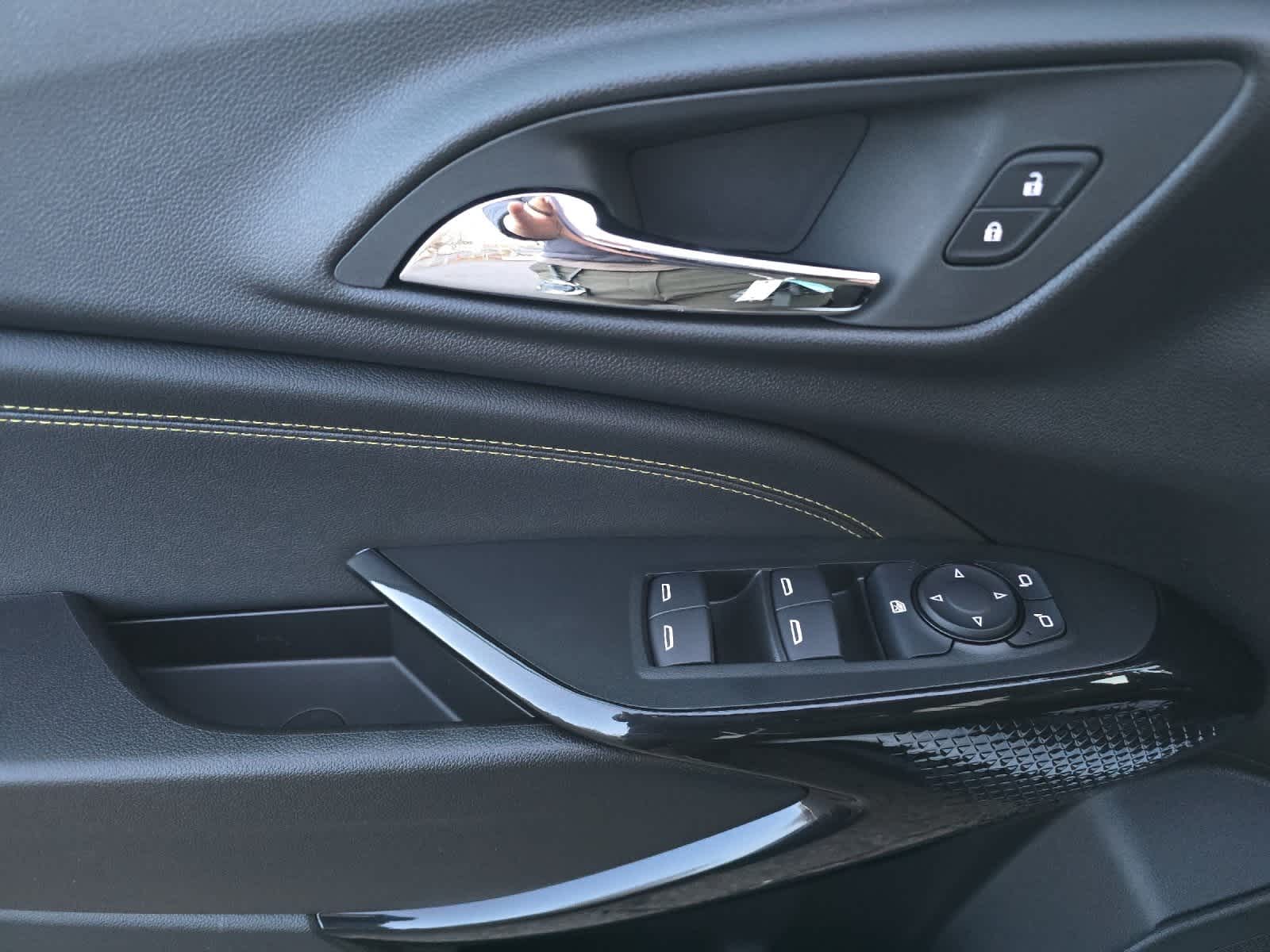 Thumbnail: 2026 Chevrolet Trax - 12