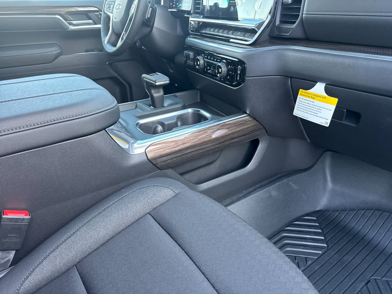 Thumbnail: 2026 Chevrolet Silverado 1500 - 15