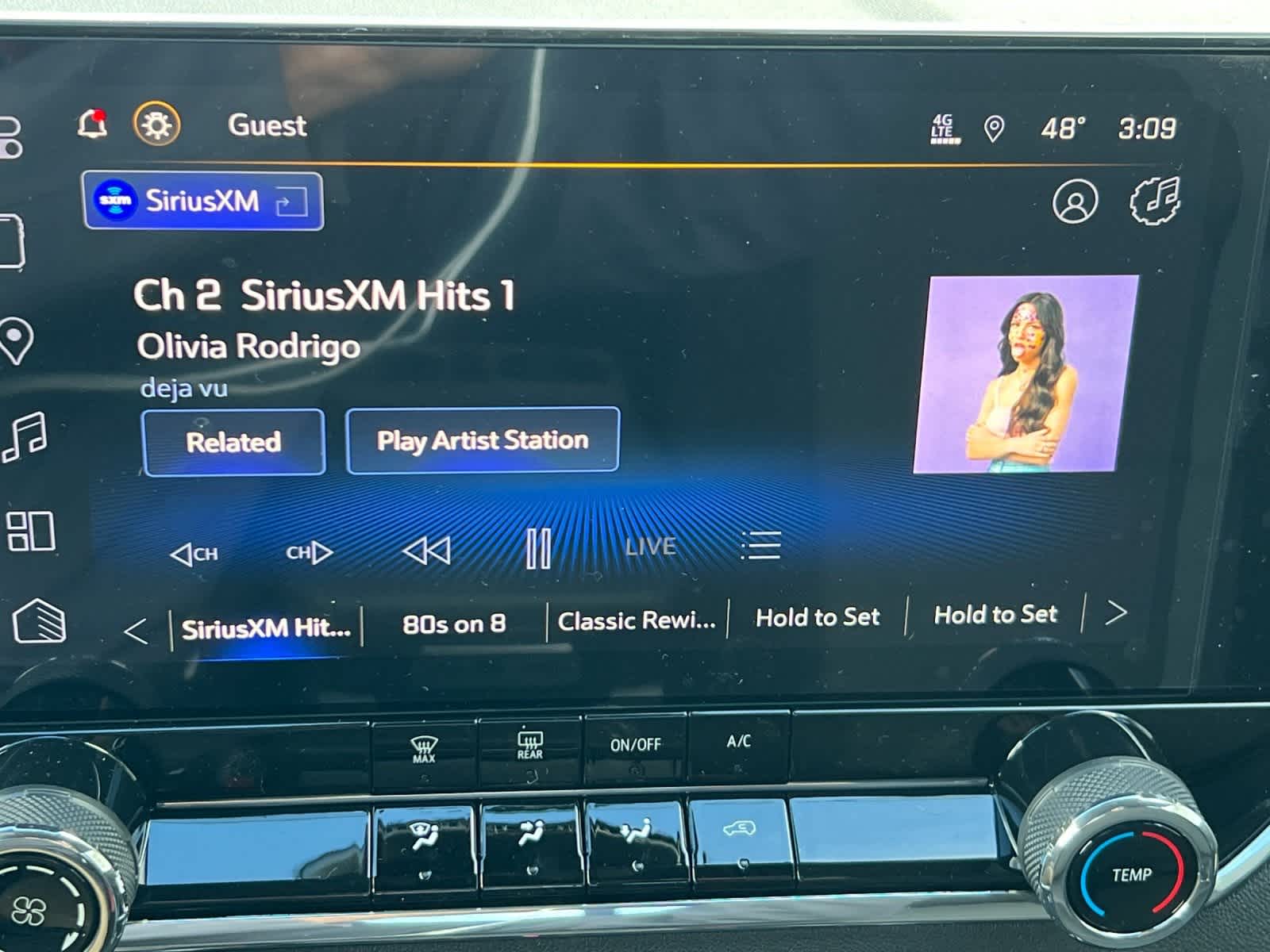 Thumbnail: 2025 Chevrolet Colorado - 17