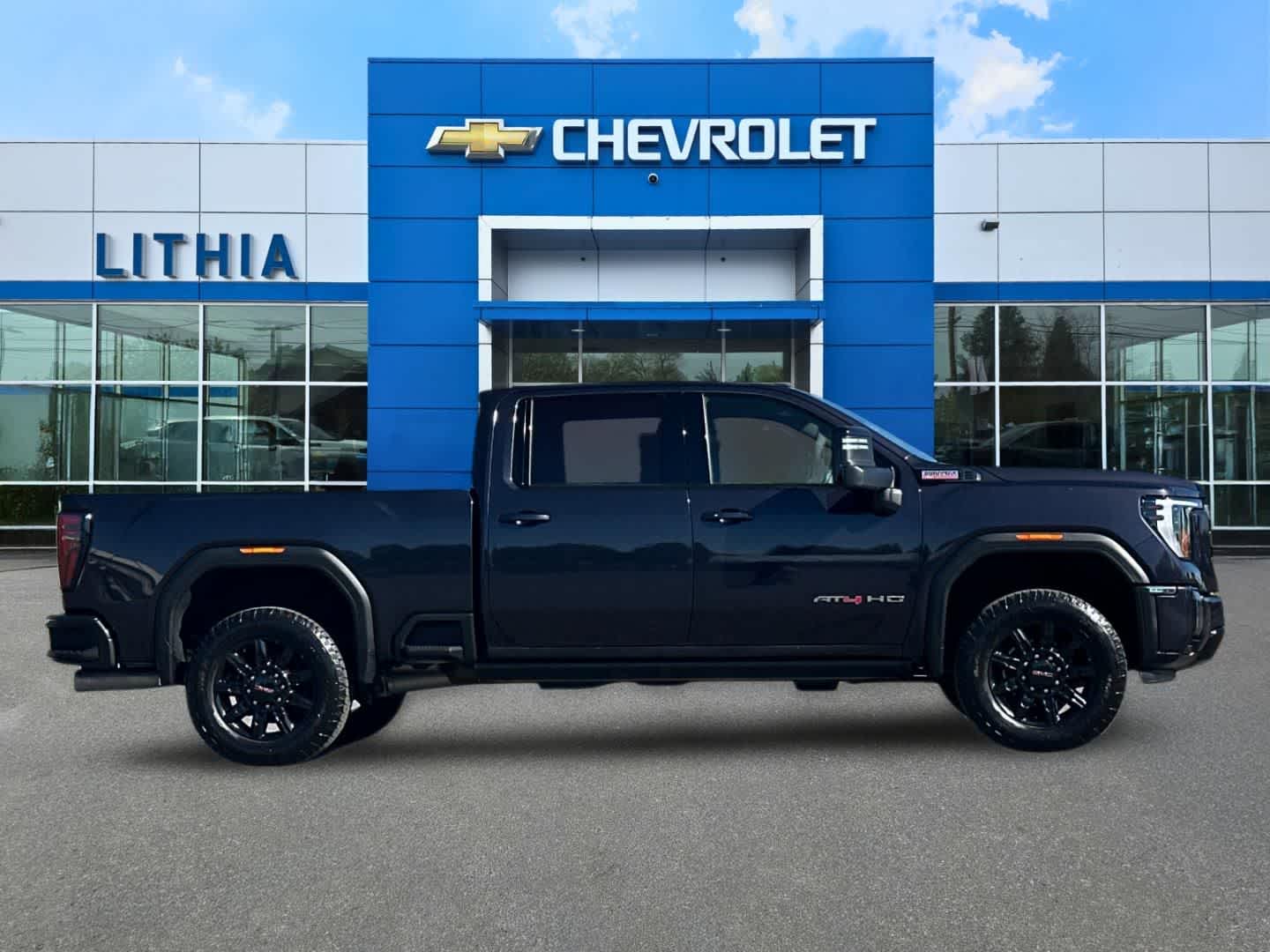 Thumbnail: 2024 GMC Sierra 3500 - 8