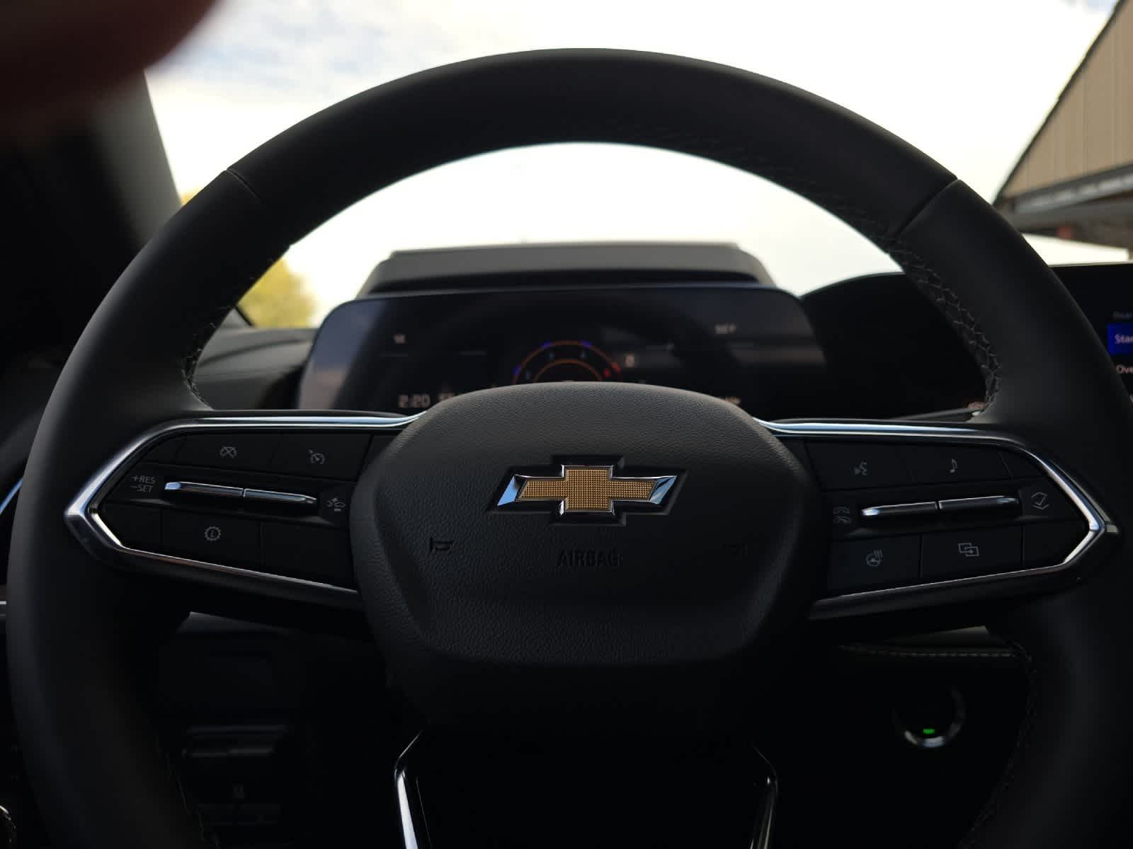 Thumbnail: 2026 Chevrolet Tahoe - 26