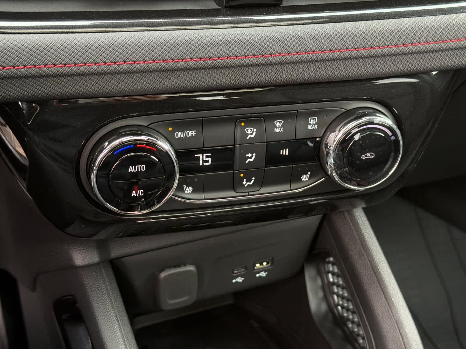 Thumbnail: 2026 Chevrolet TrailBlazer - 20