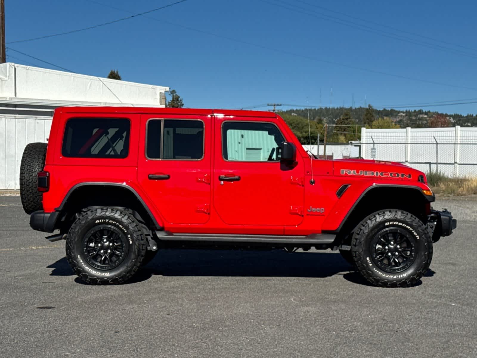 Thumbnail: 2023 Jeep Wrangler - 8