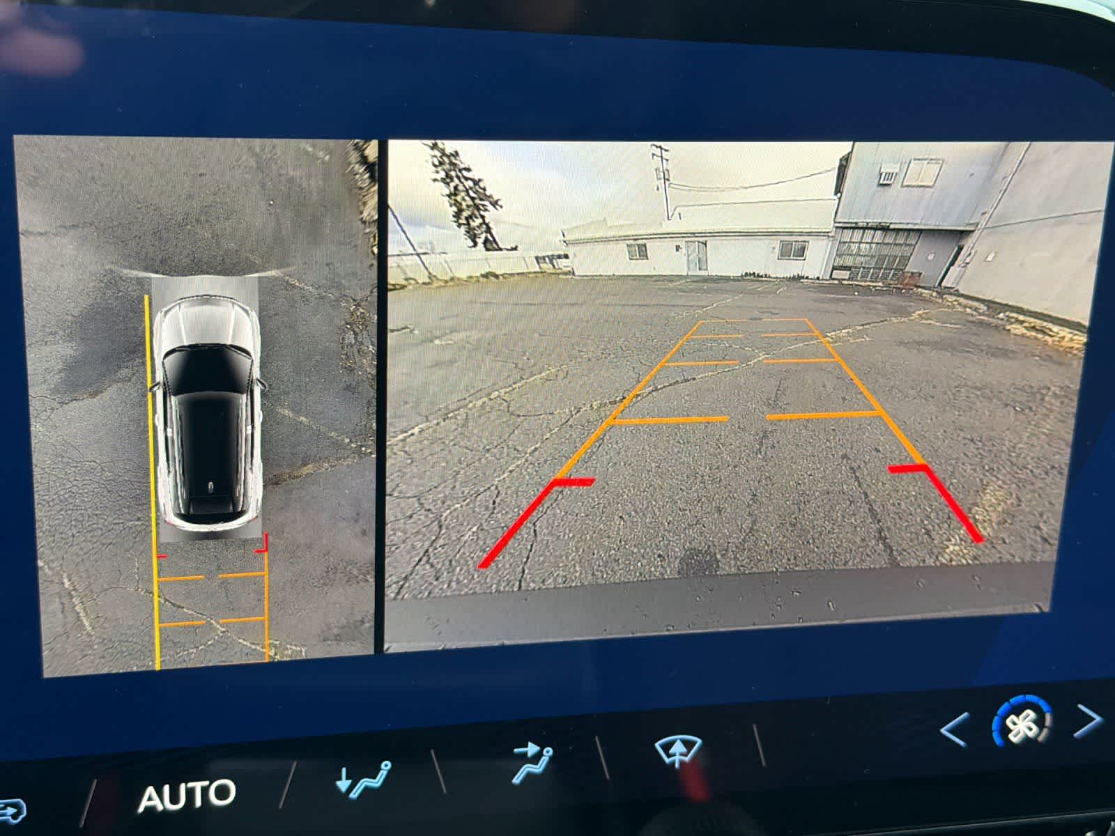 Thumbnail: 2026 Chevrolet Blazer EV - 20