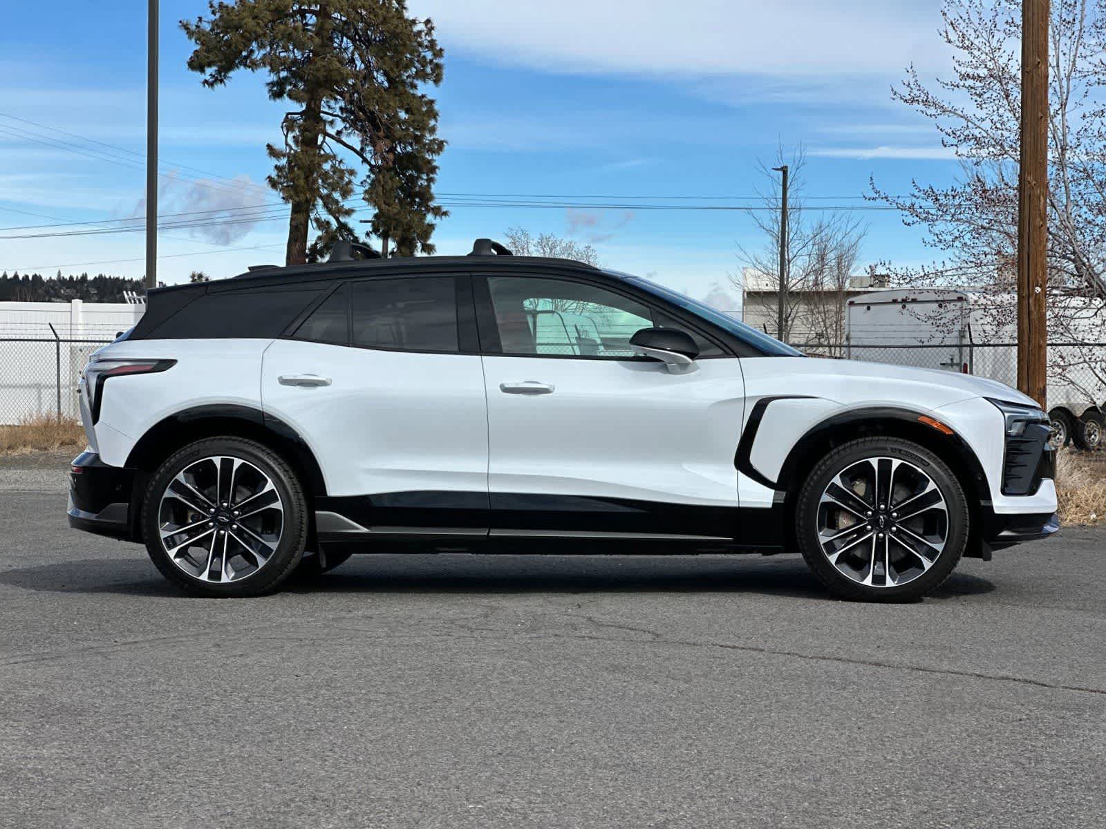 Thumbnail: 2026 Chevrolet Blazer EV - 8