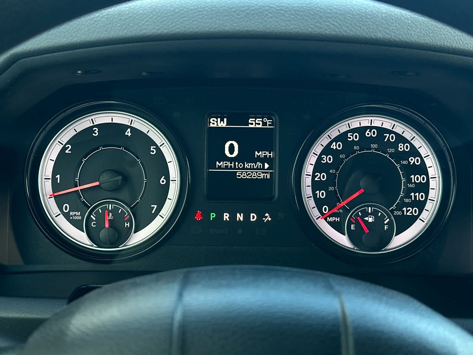 Thumbnail: 2020 RAM 1500 Classic - 23