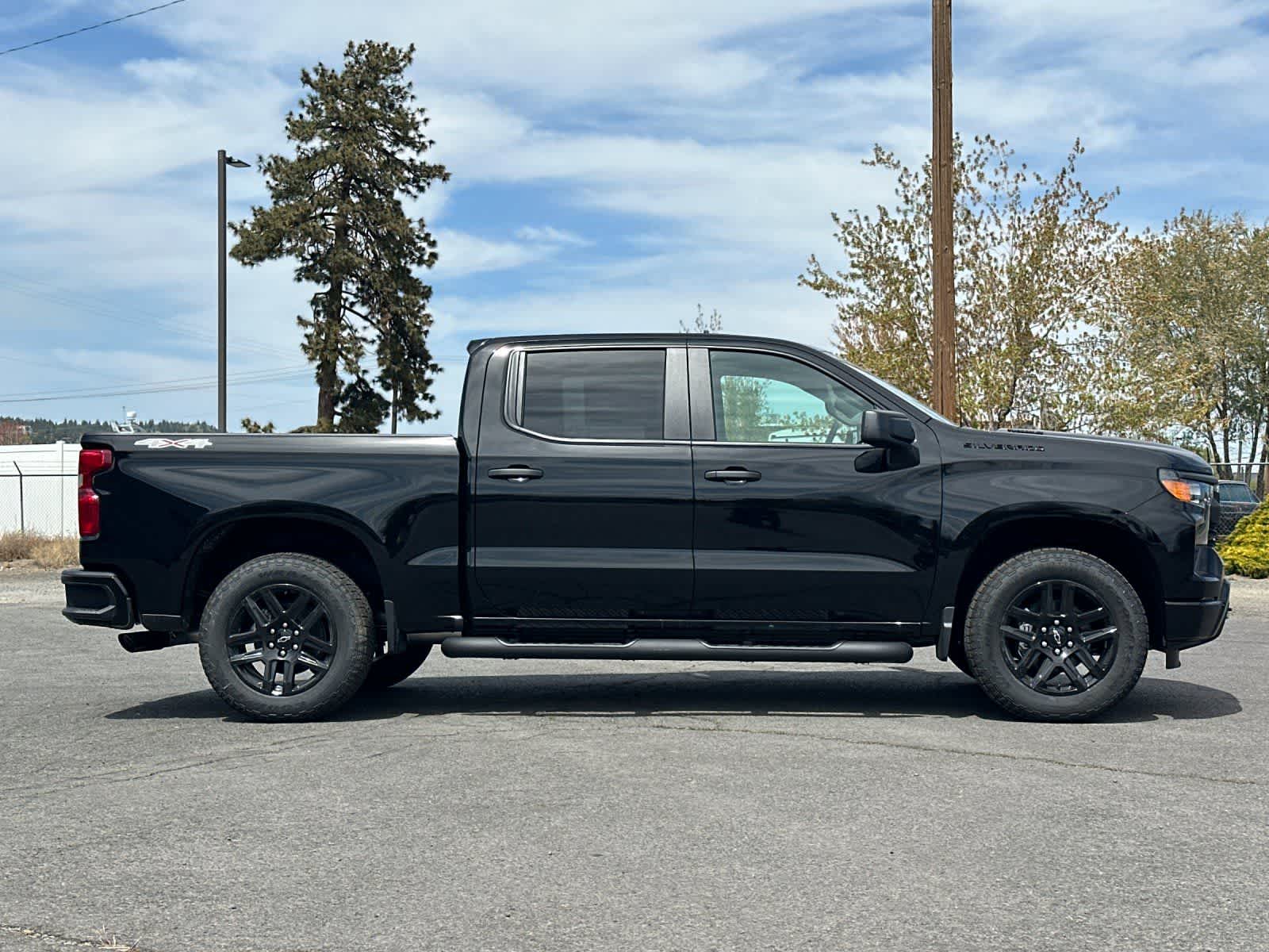 Thumbnail: 2026 Chevrolet Silverado 1500 - 8