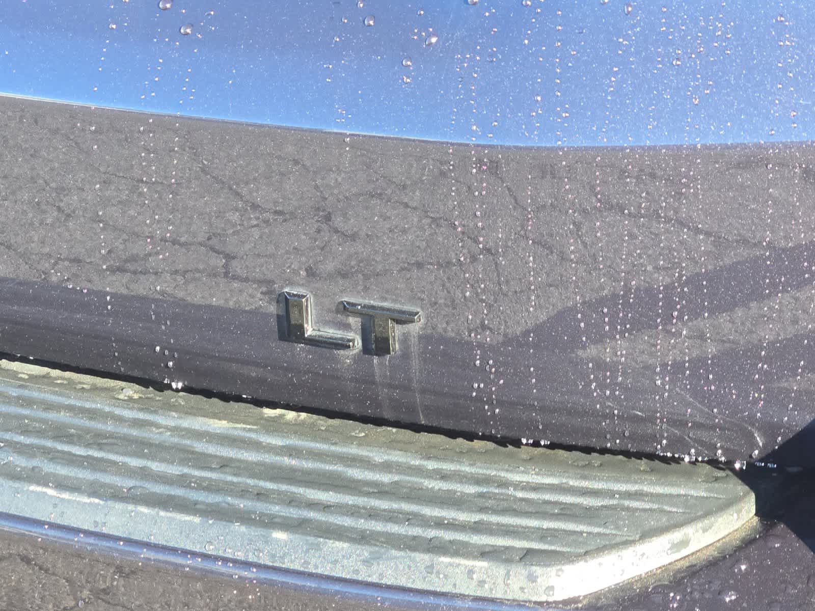 Thumbnail: 2022 Chevrolet Tahoe - 29