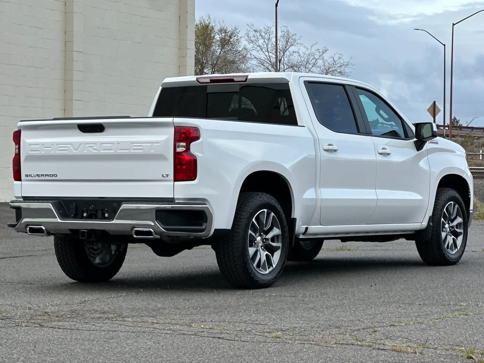 Thumbnail: 2026 Chevrolet Silverado 1500 - 2